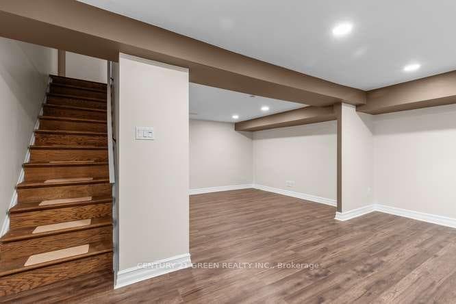 474 Southdale Road Unit 28 photo 30