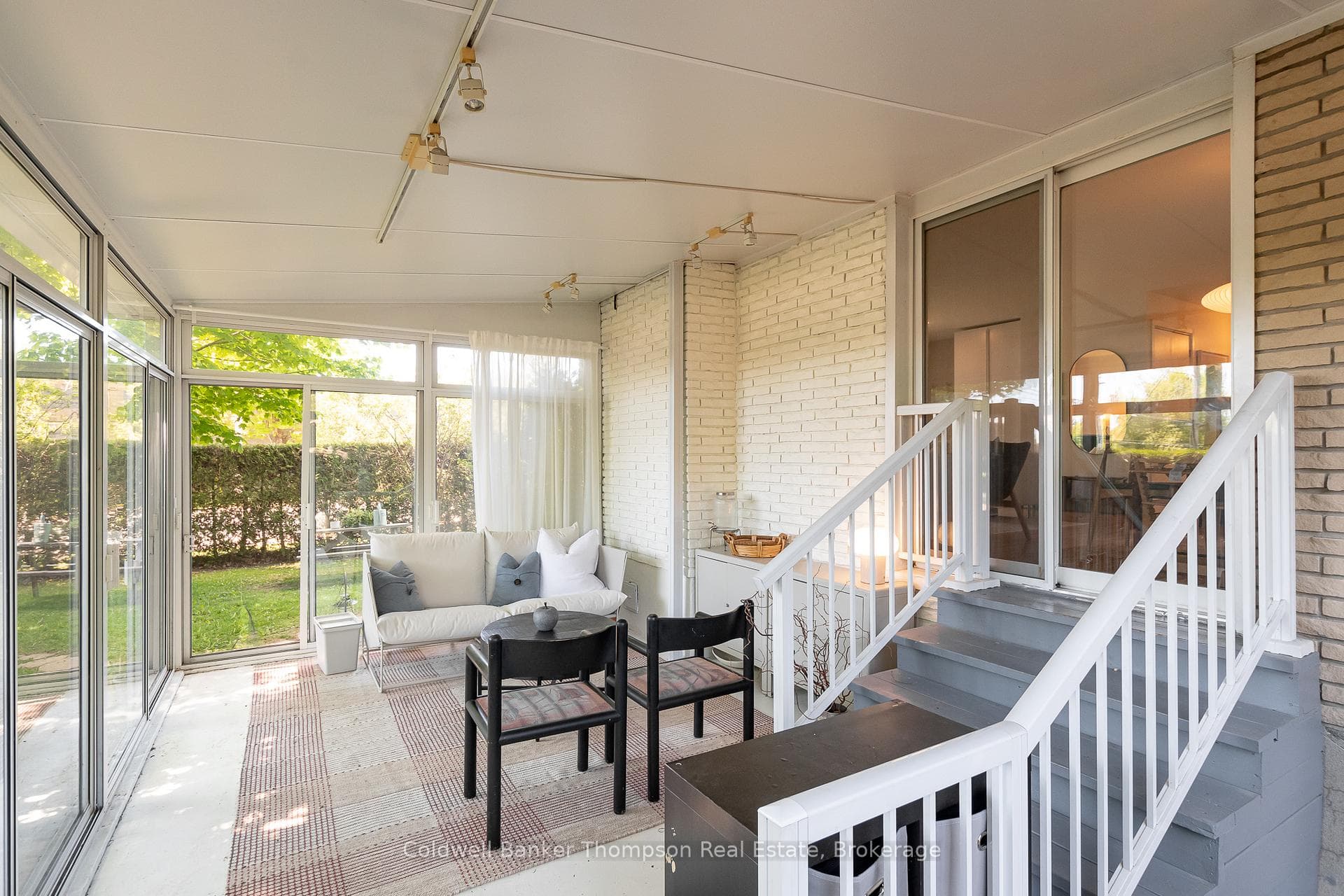 15 Wellington Court photo 23