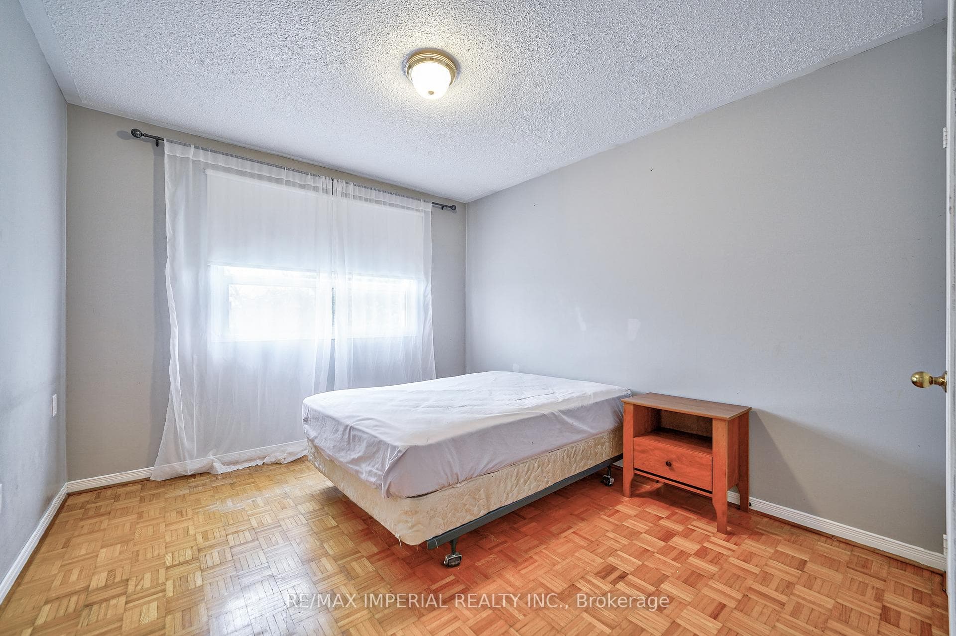 3377 Hargrove Road photo 17