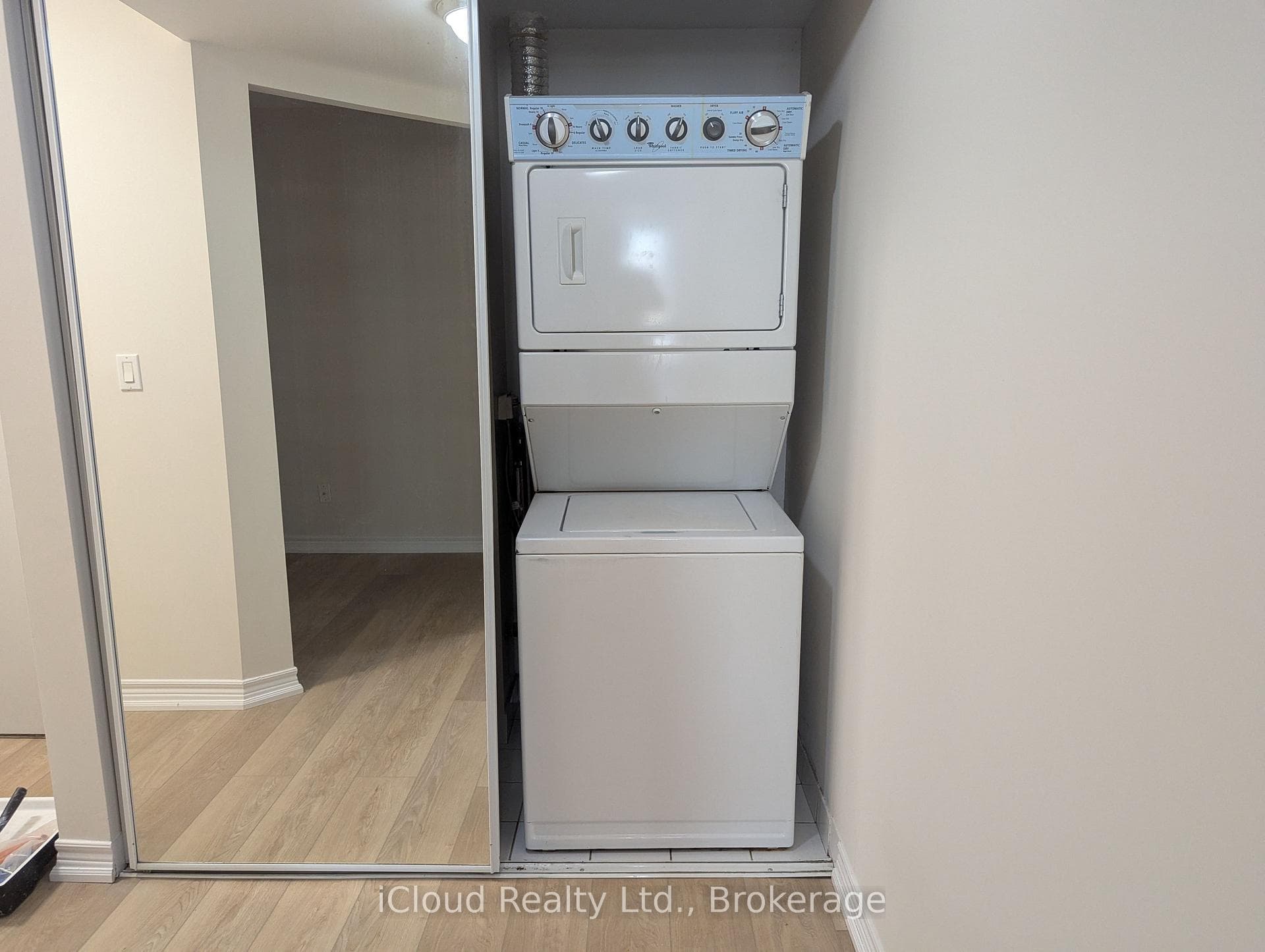 Convenient Ensuite Laundry