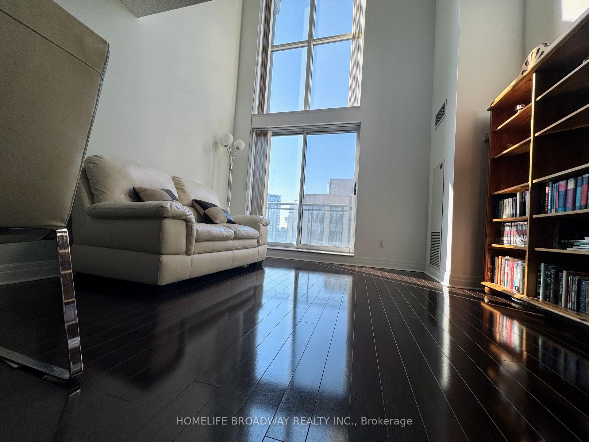 188 Doris Avenue Unit 1713 photo 3
