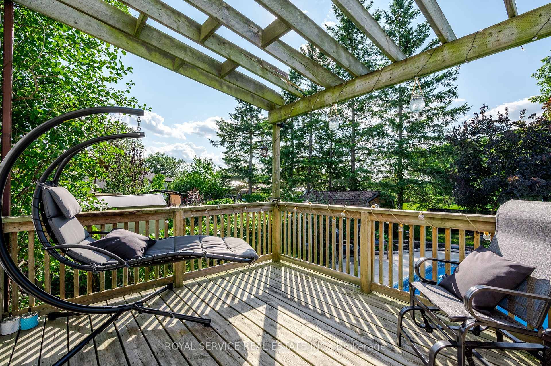 613 Christopher Road photo 34