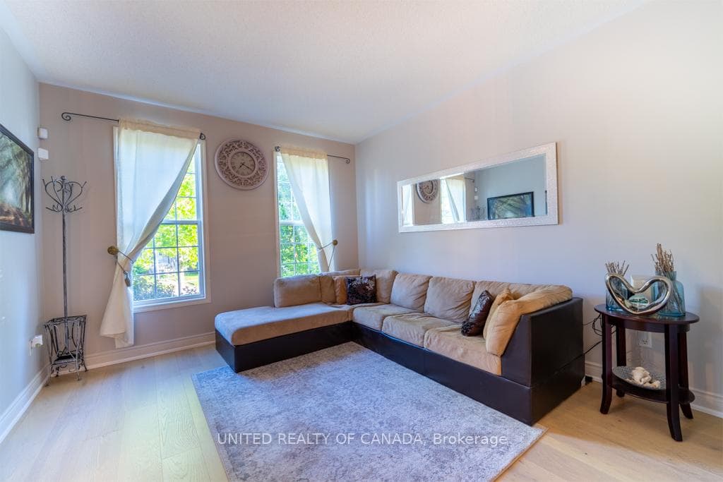 62 Spring Meadow Avenue photo 10