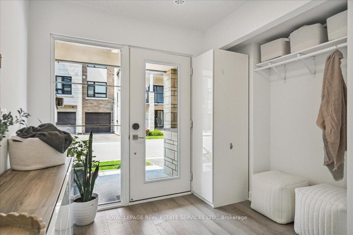 1121 Cooke Boulevard Unit 39 photo 4