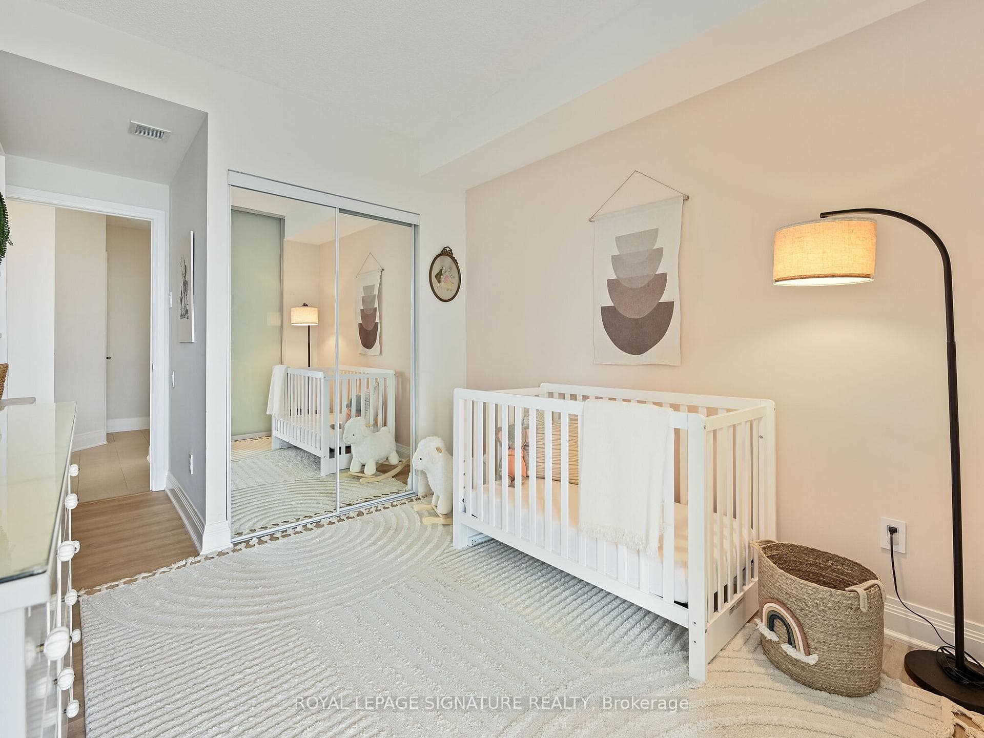 2191 Yonge Street Unit 3502 photo 18