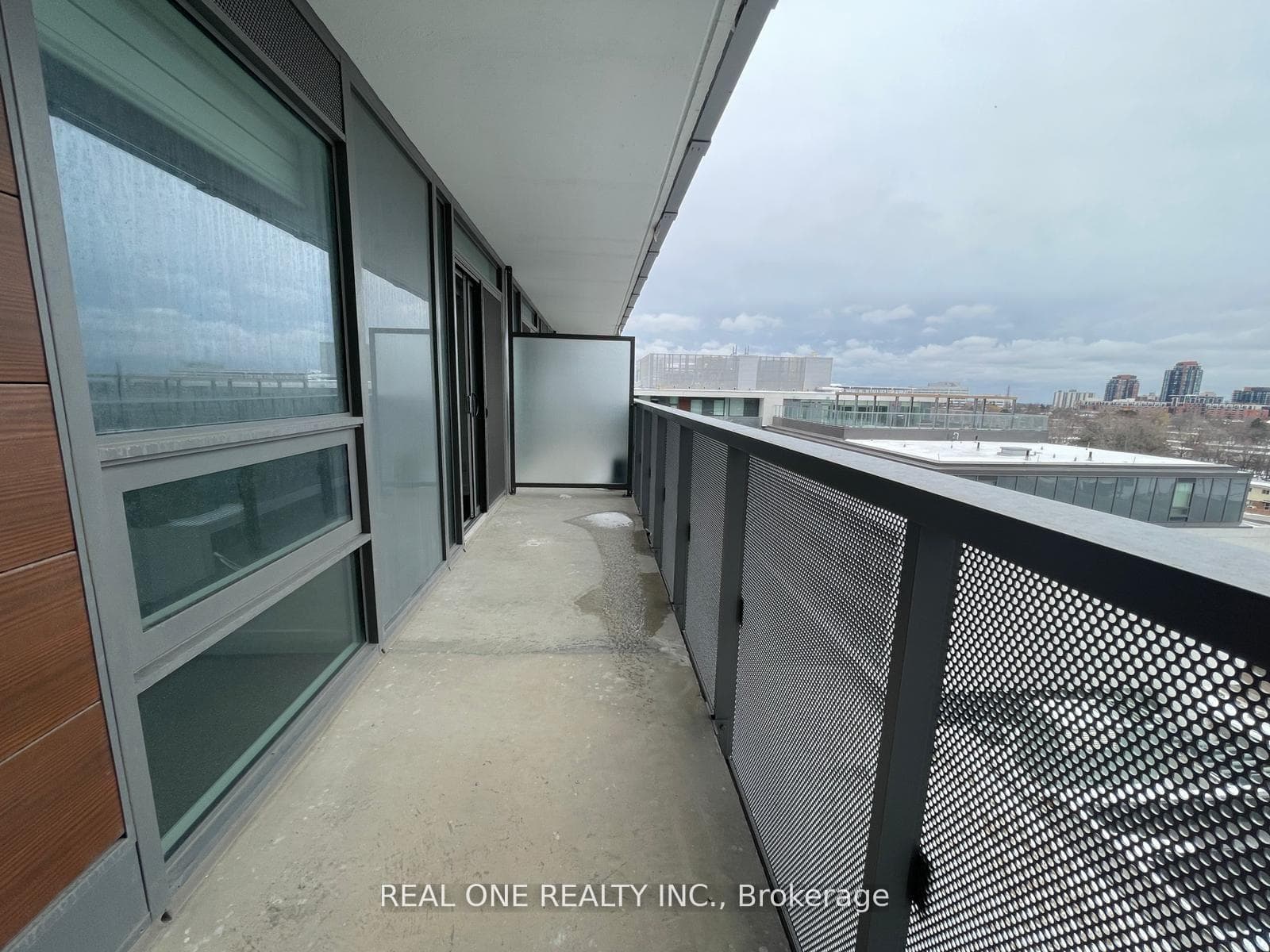 120 Varna Drive Unit 920 photo 9