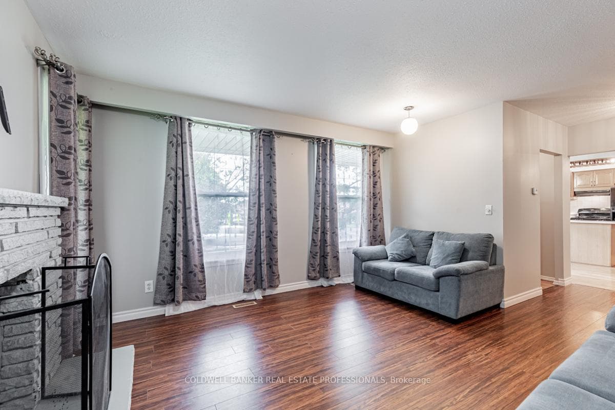 12 Foord Road photo 12