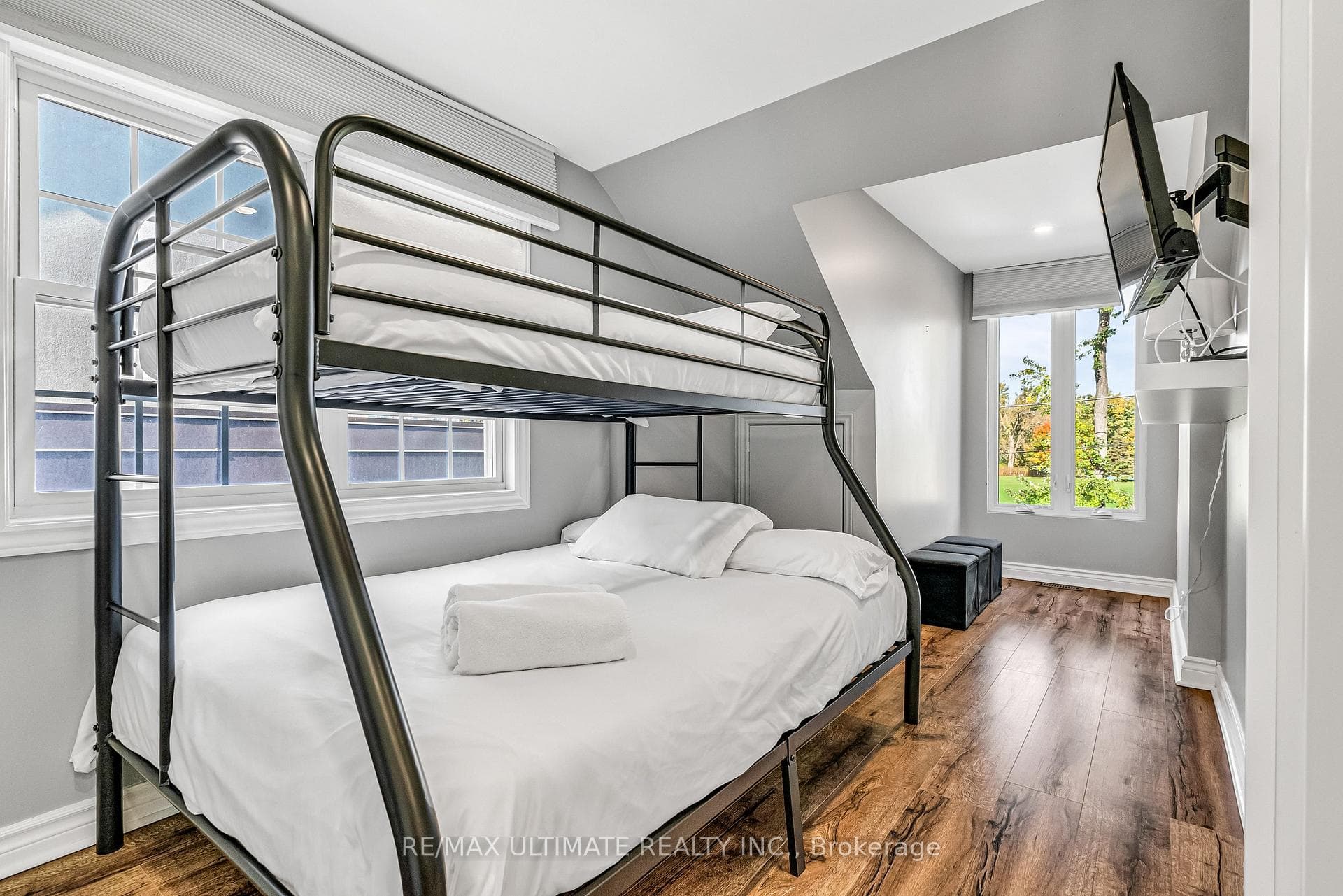 856 Goodwin Road photo 20