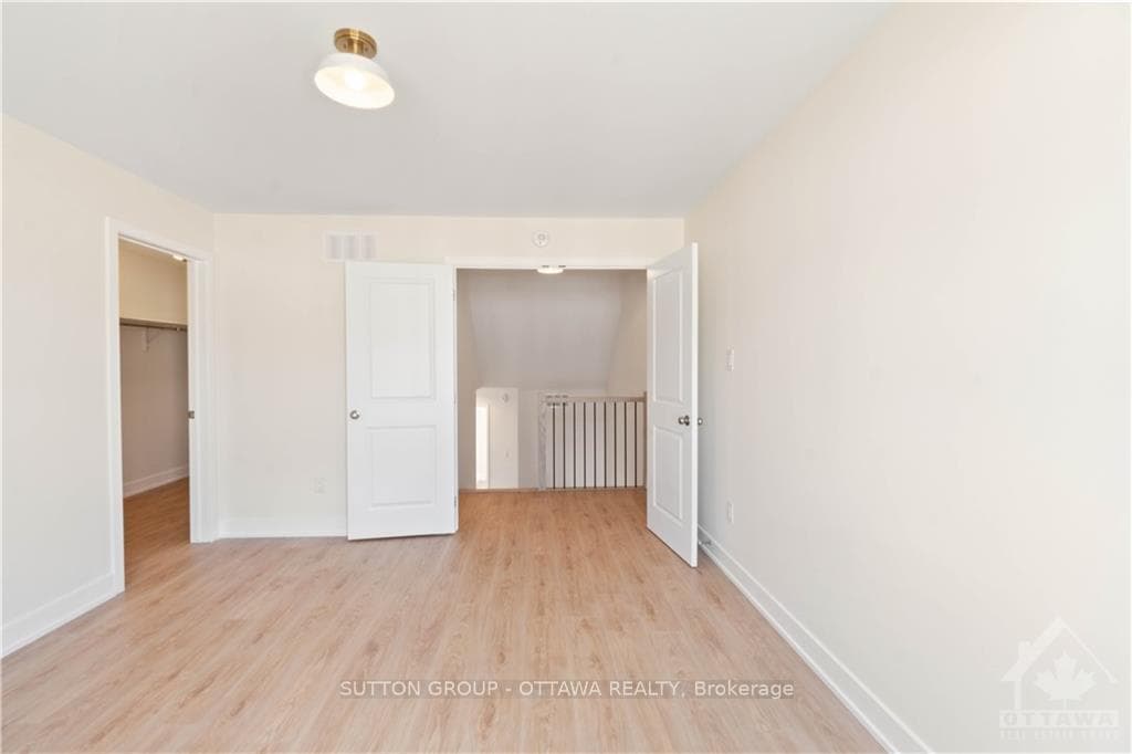 36 MARGARET GRAHAM Terrace photo 20