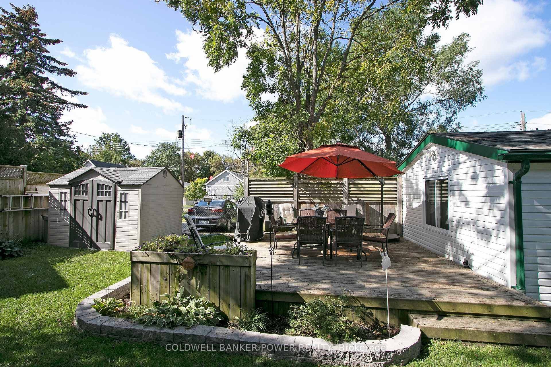17 BRISCOE Street photo 2