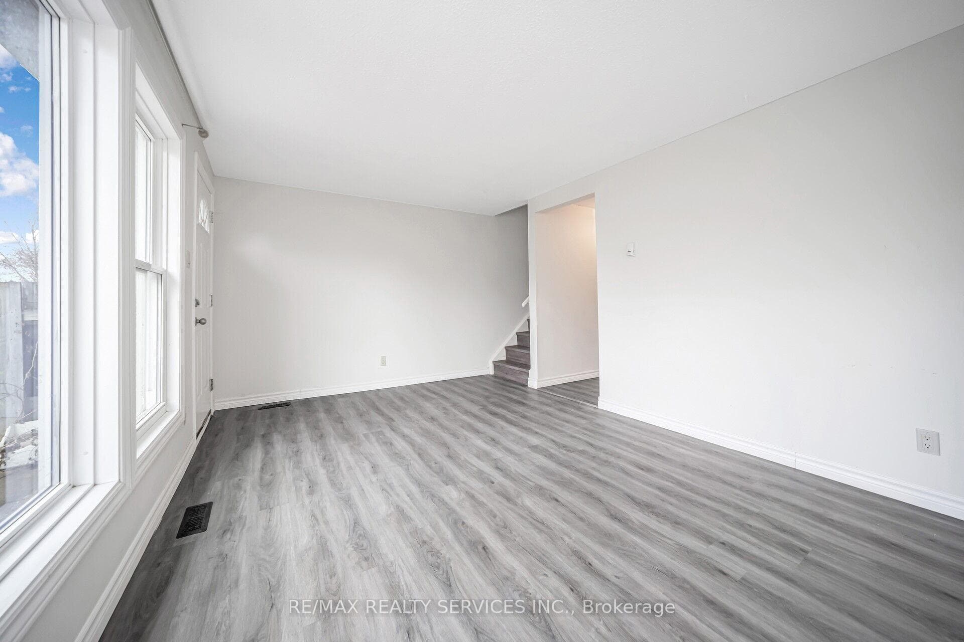 88 Avonwood Drive Unit 6 photo 16