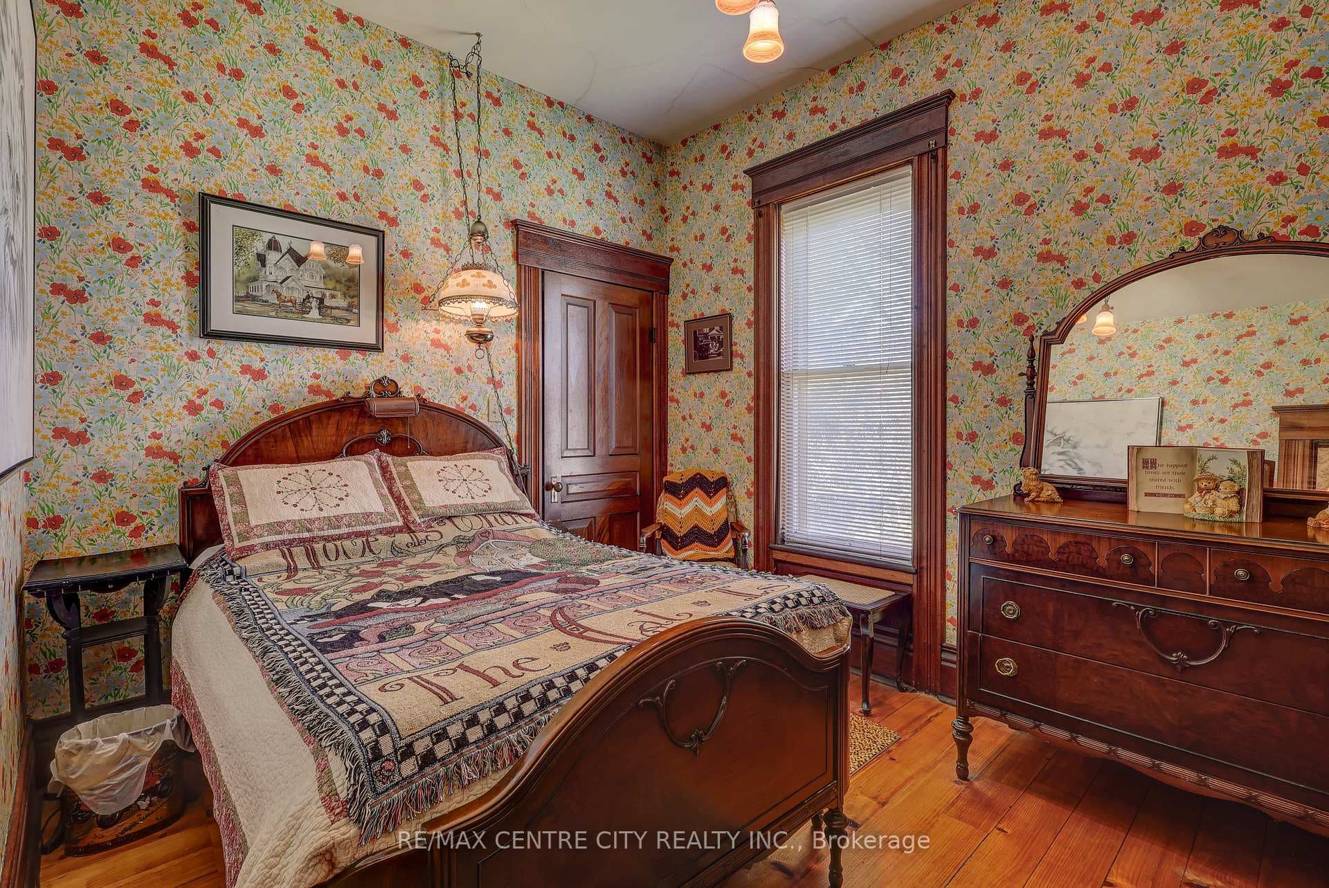 Bedroom #4 - perfect for office or guest room