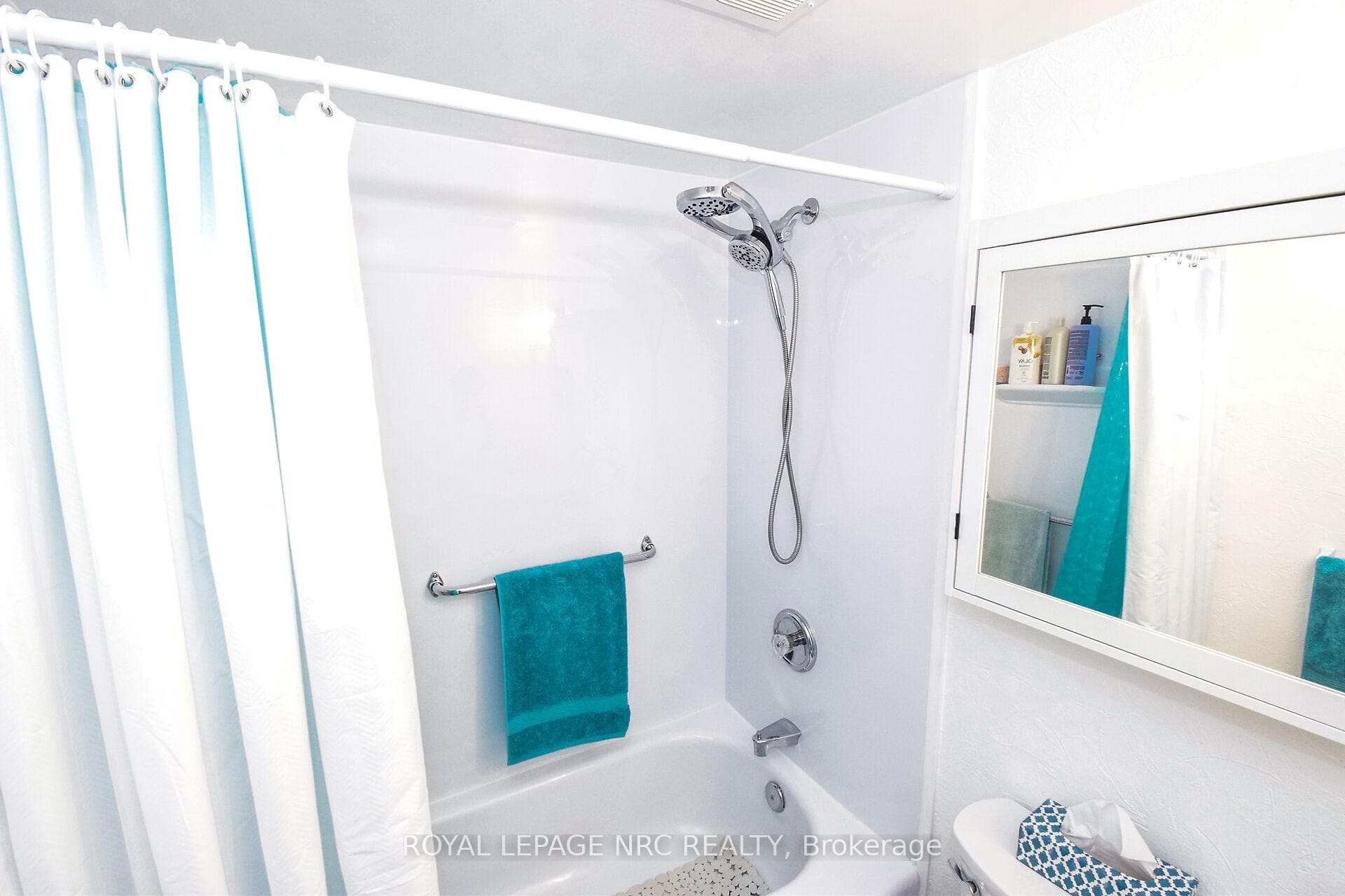 198 Scott Street Unit 320 photo 27