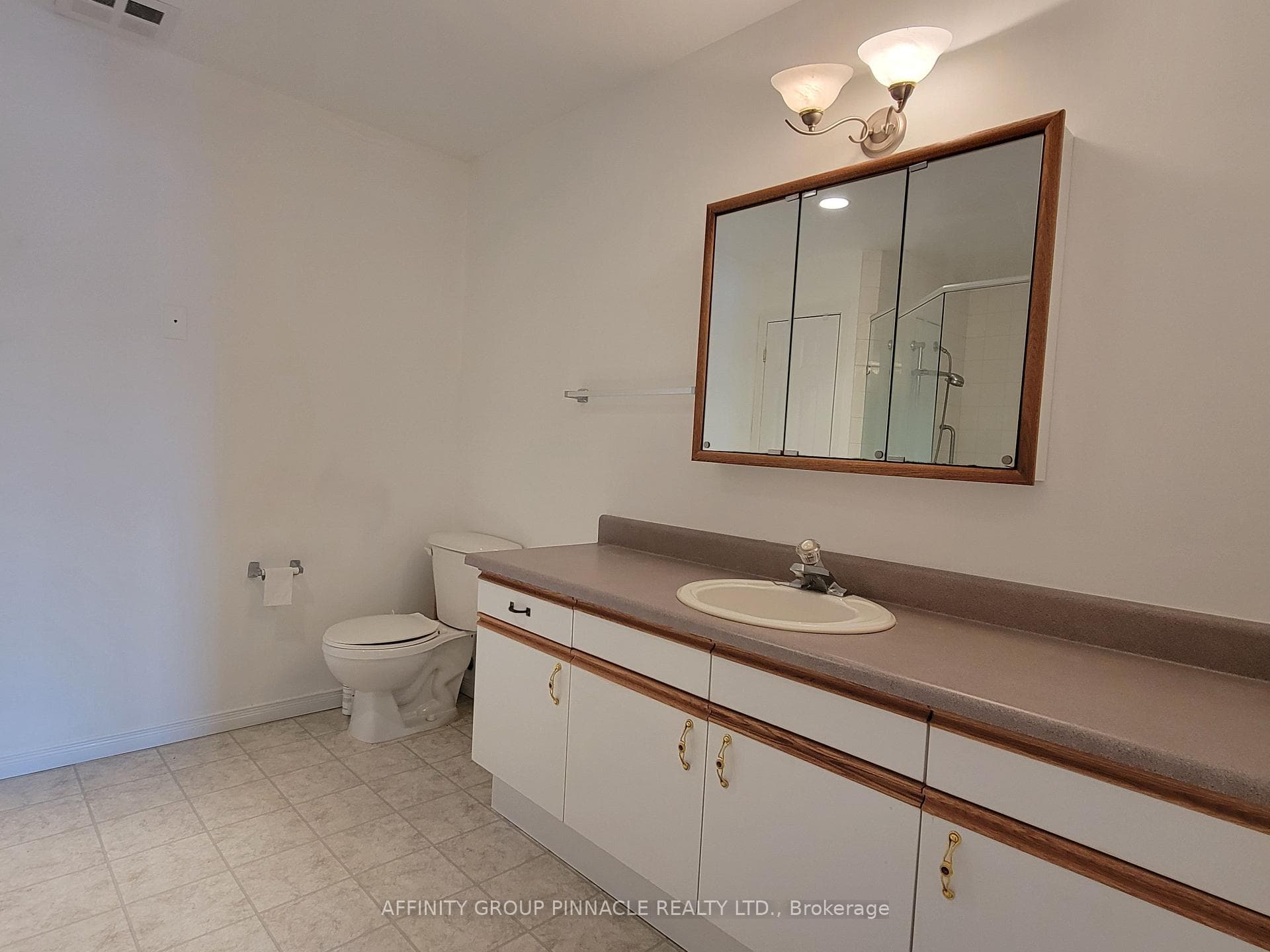 8 Huron Street Unit 211 photo 25