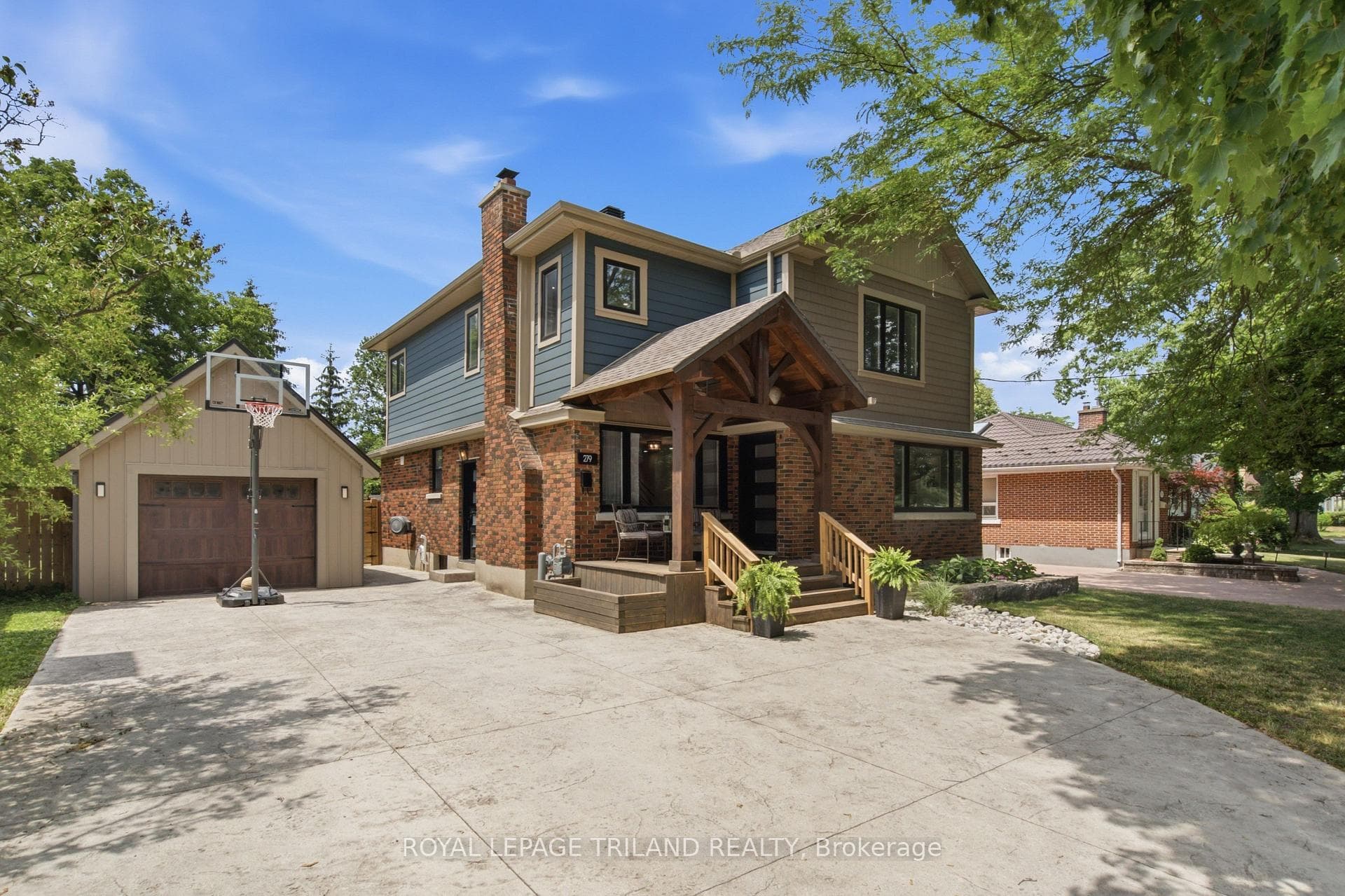 279 Stephen Street photo 1