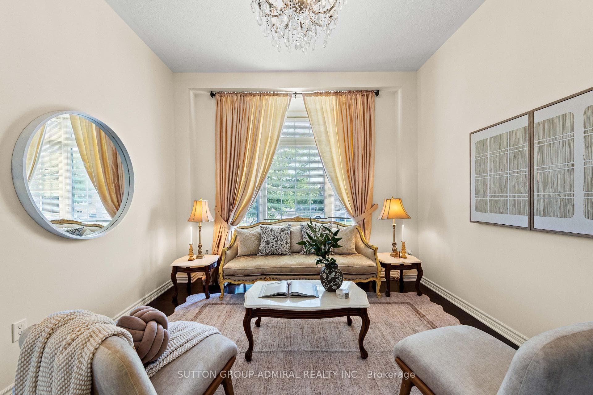 323 Cheryl Mews Boulevard photo 6