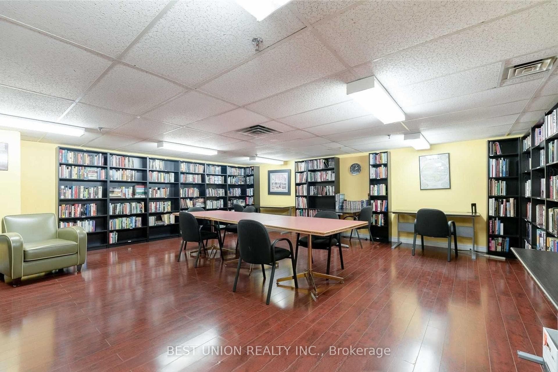 77 Maitland Place Unit 1209 photo 19