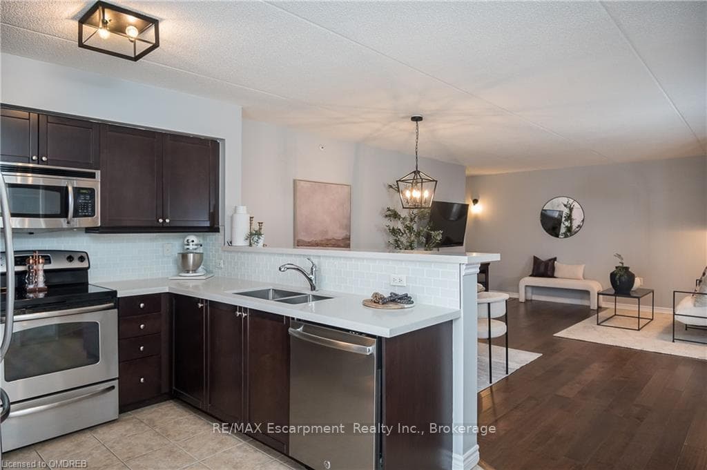 1380 MAIN Street Unit 201 photo 11