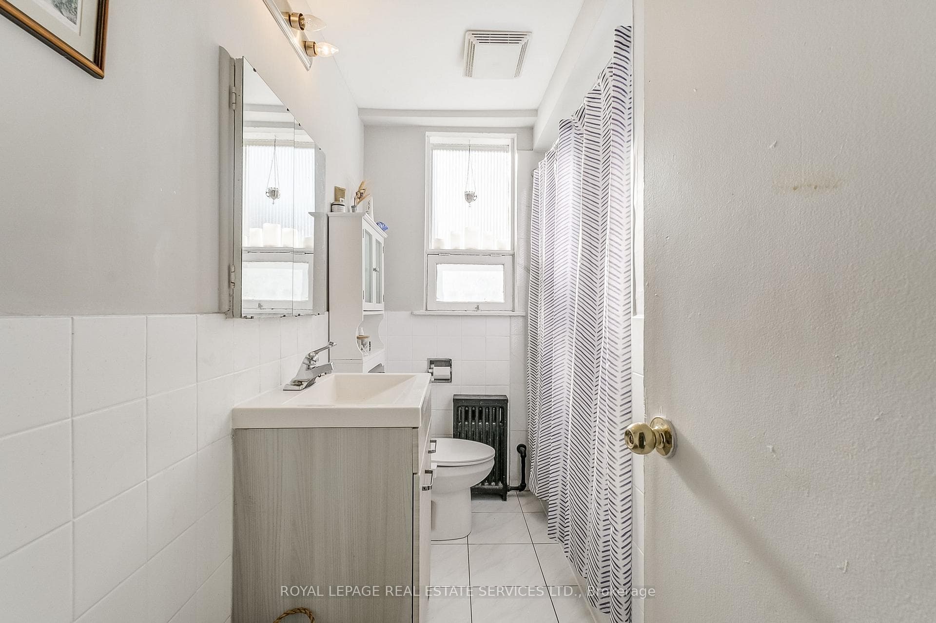 4PC BATHROOM