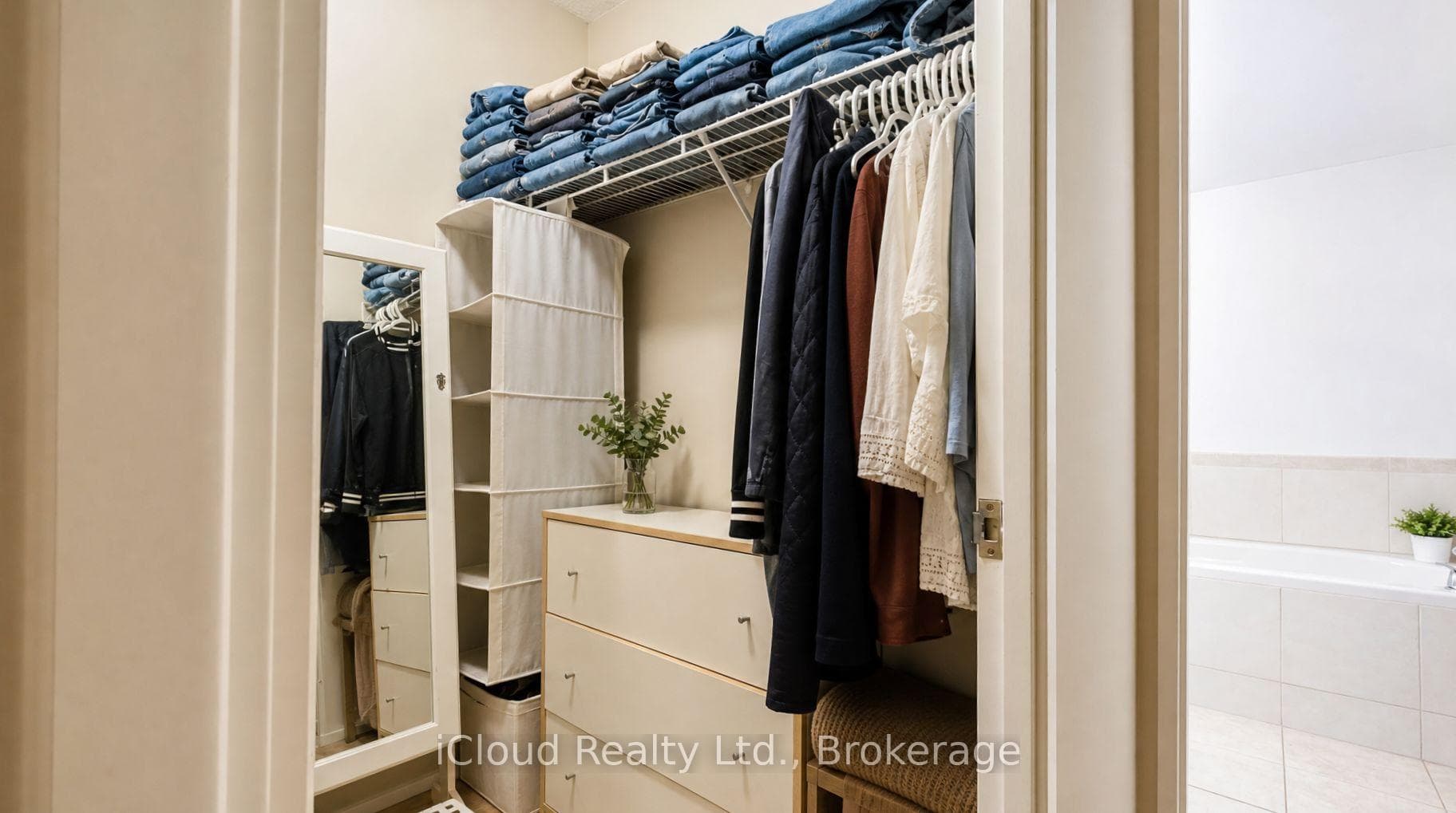 101 Subway Crescent Unit 302 photo 8