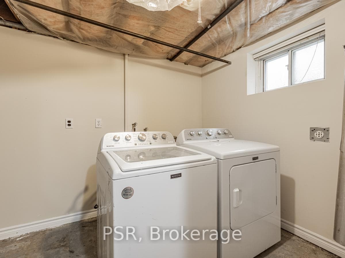 408 Horsham Avenue photo 25