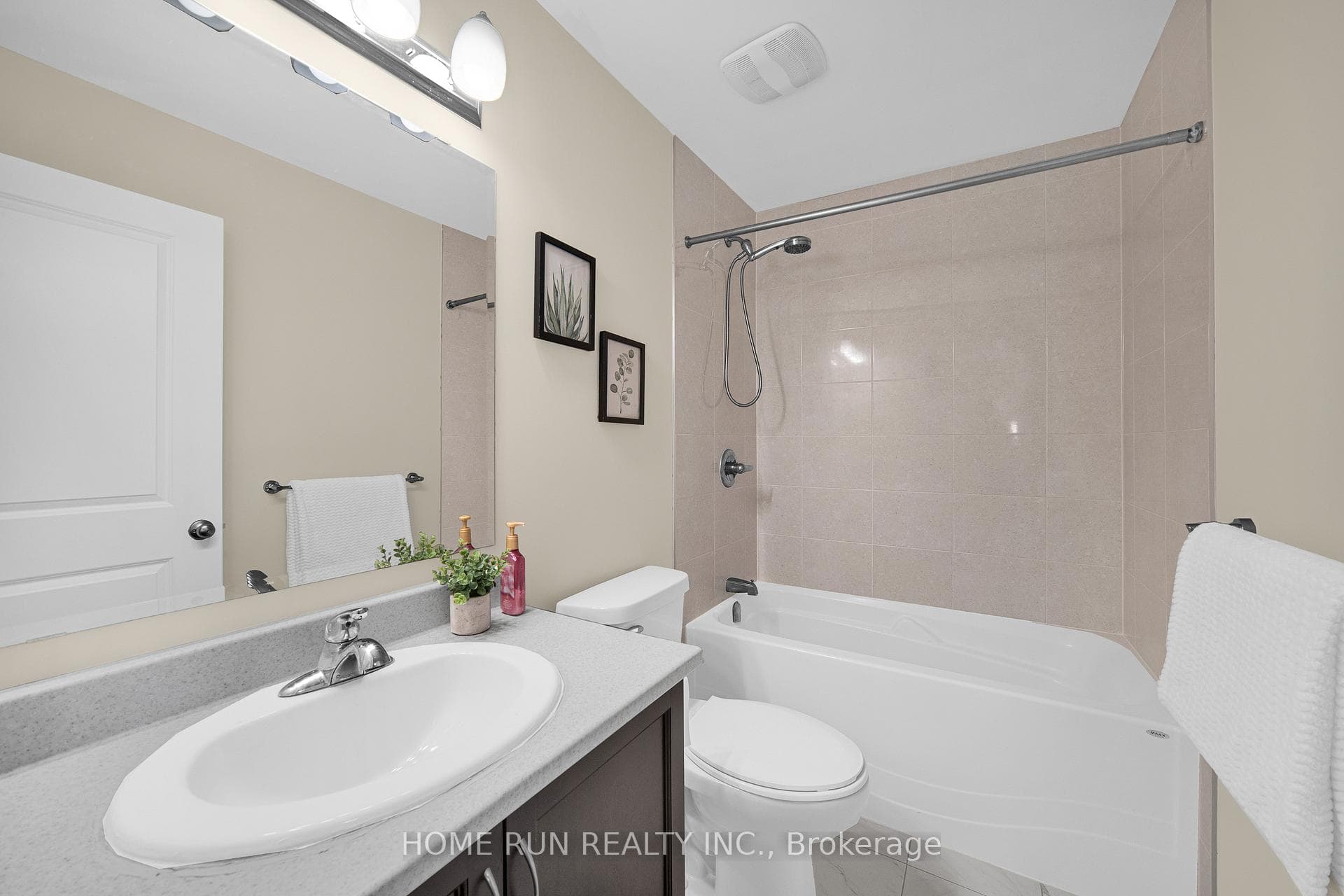 818 Clarity Avenue photo 26