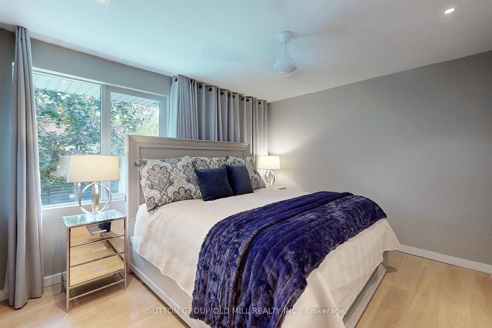 125 Saturn Road photo 15
