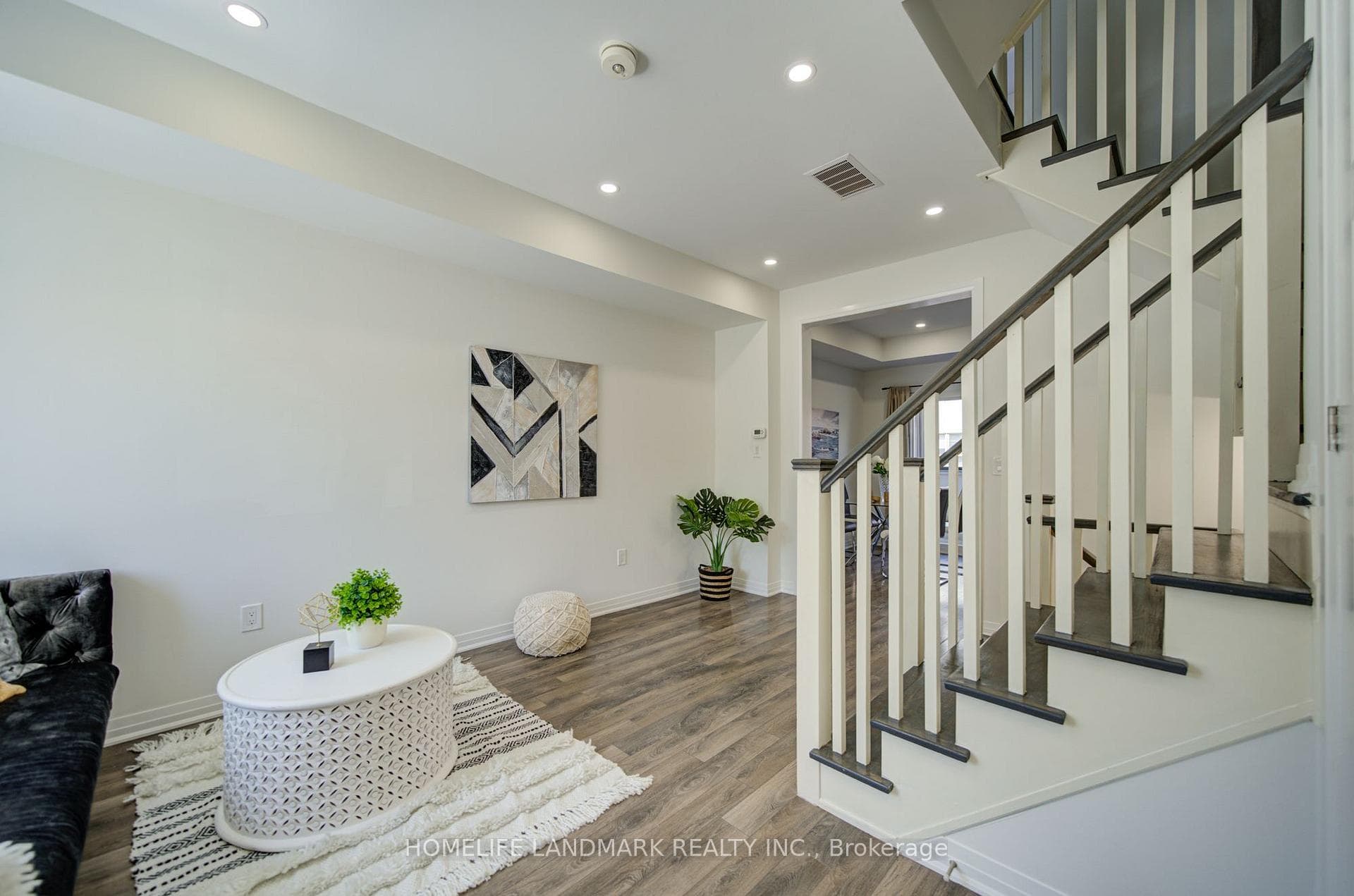 38 Sarah Jackson Crescent photo 7