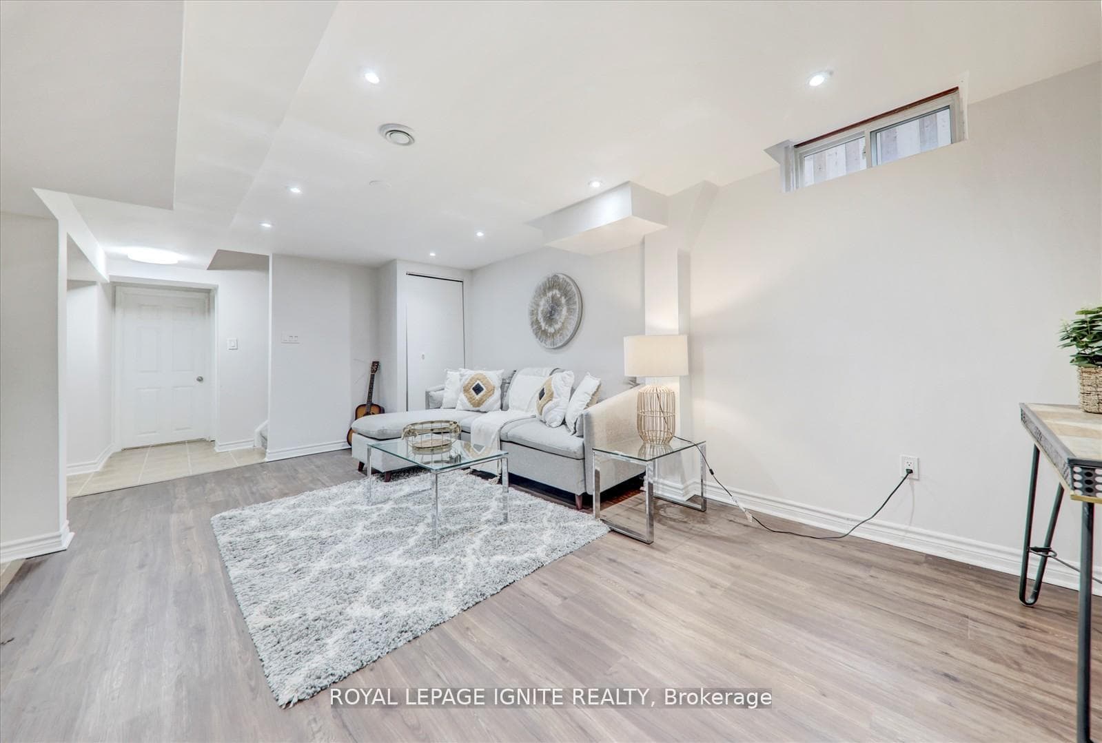39 Maberley Crescent photo 23