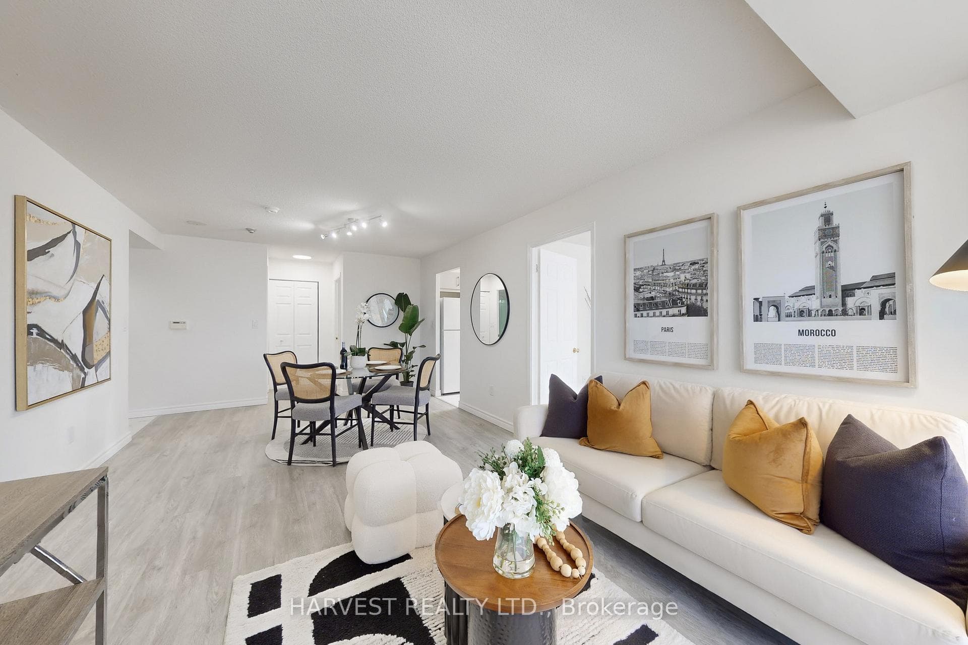 1 Pemberton Avenue Unit 908 photo 8