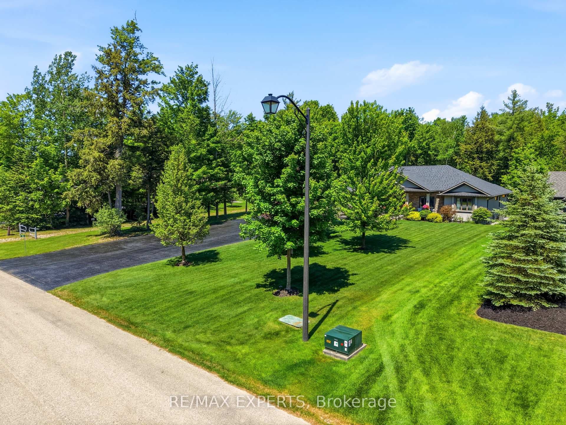 48 Marni Lane photo 39