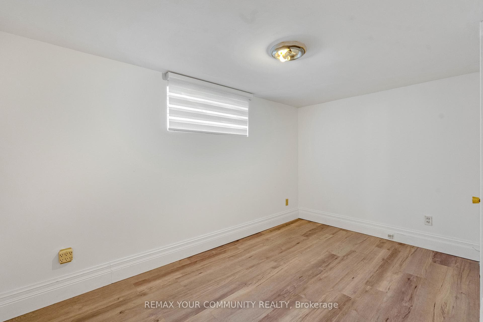 6 Janet Boulevard photo 25