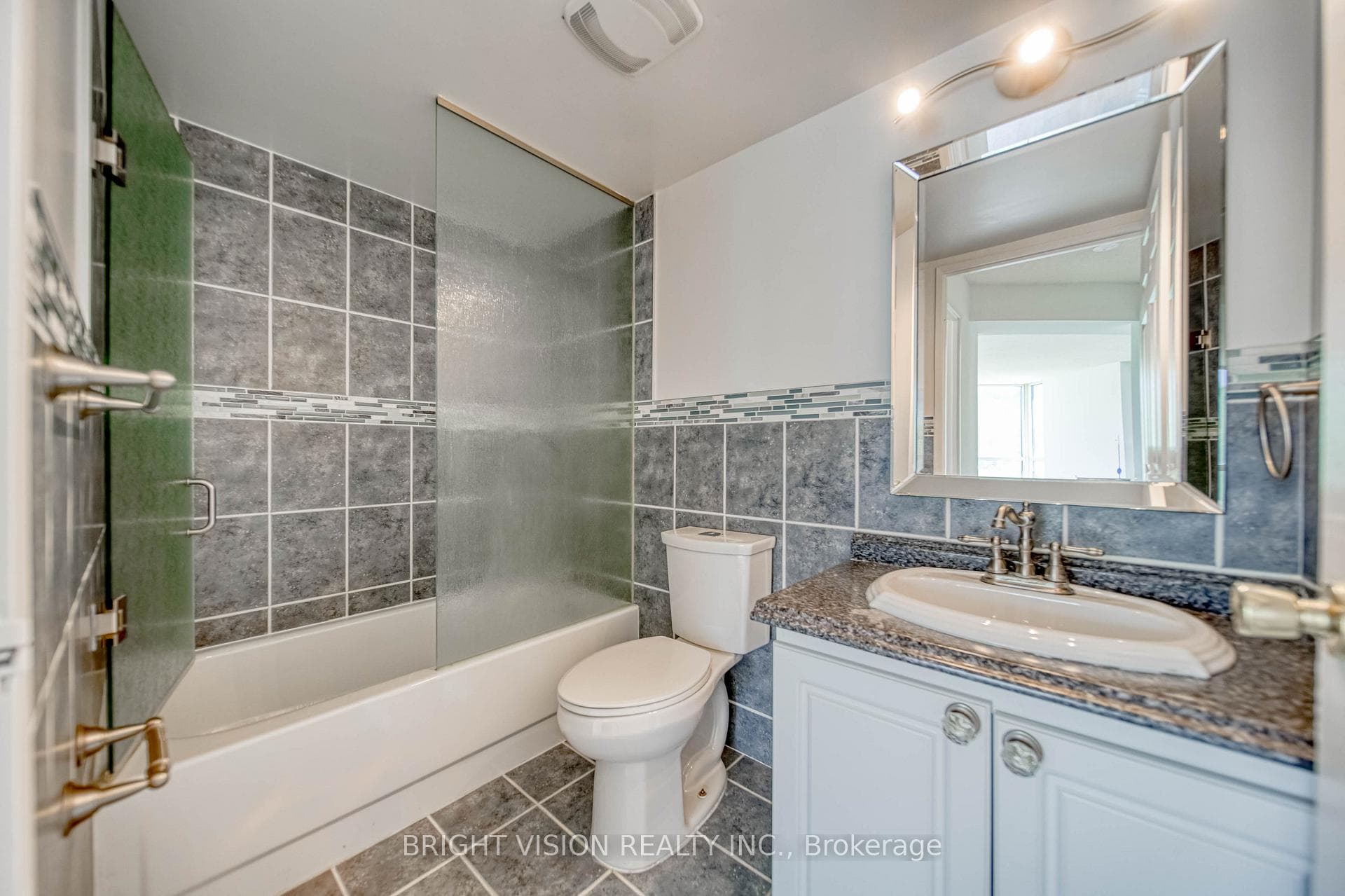 3050 Ellesmere Road Unit 614 photo 20
