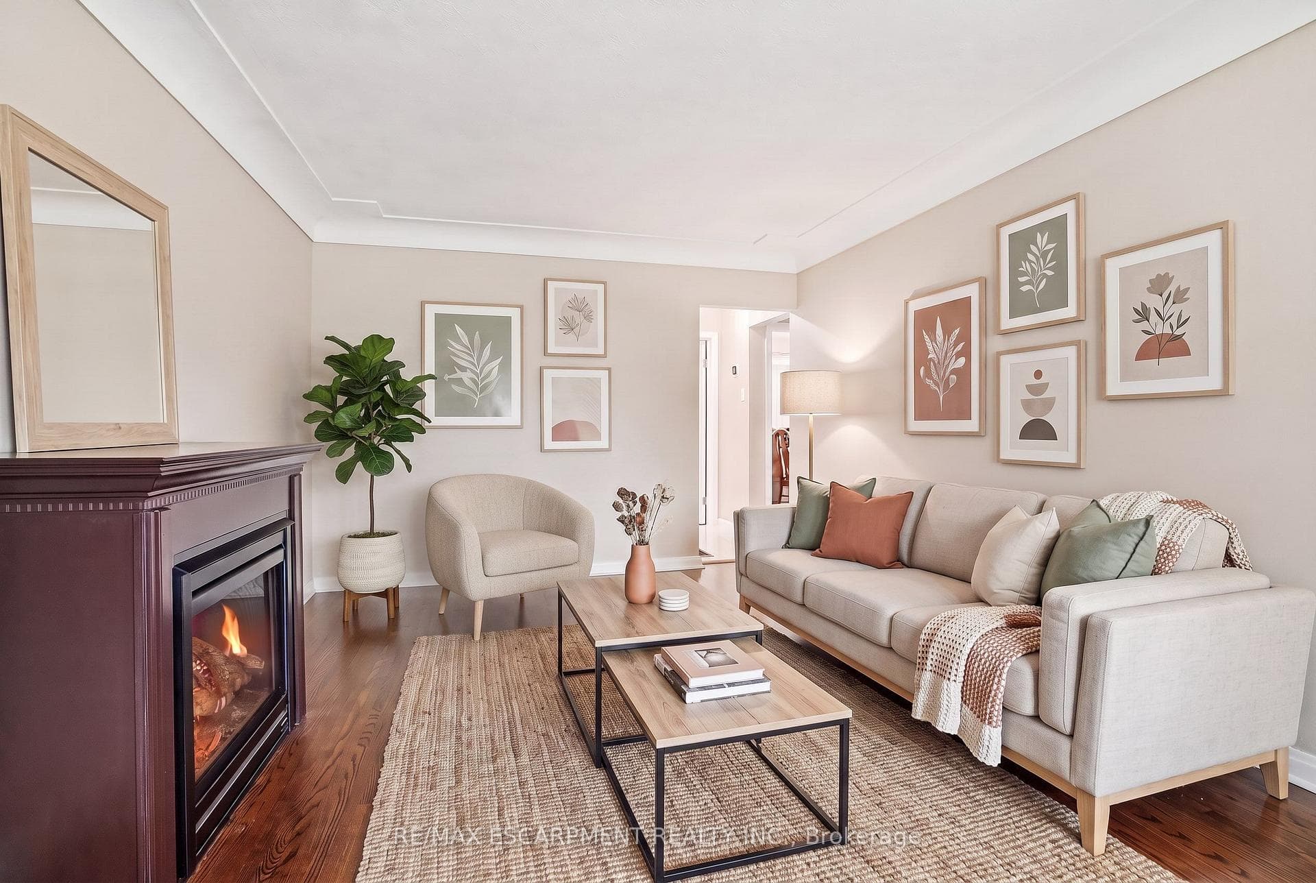344 East 36th Street photo 6