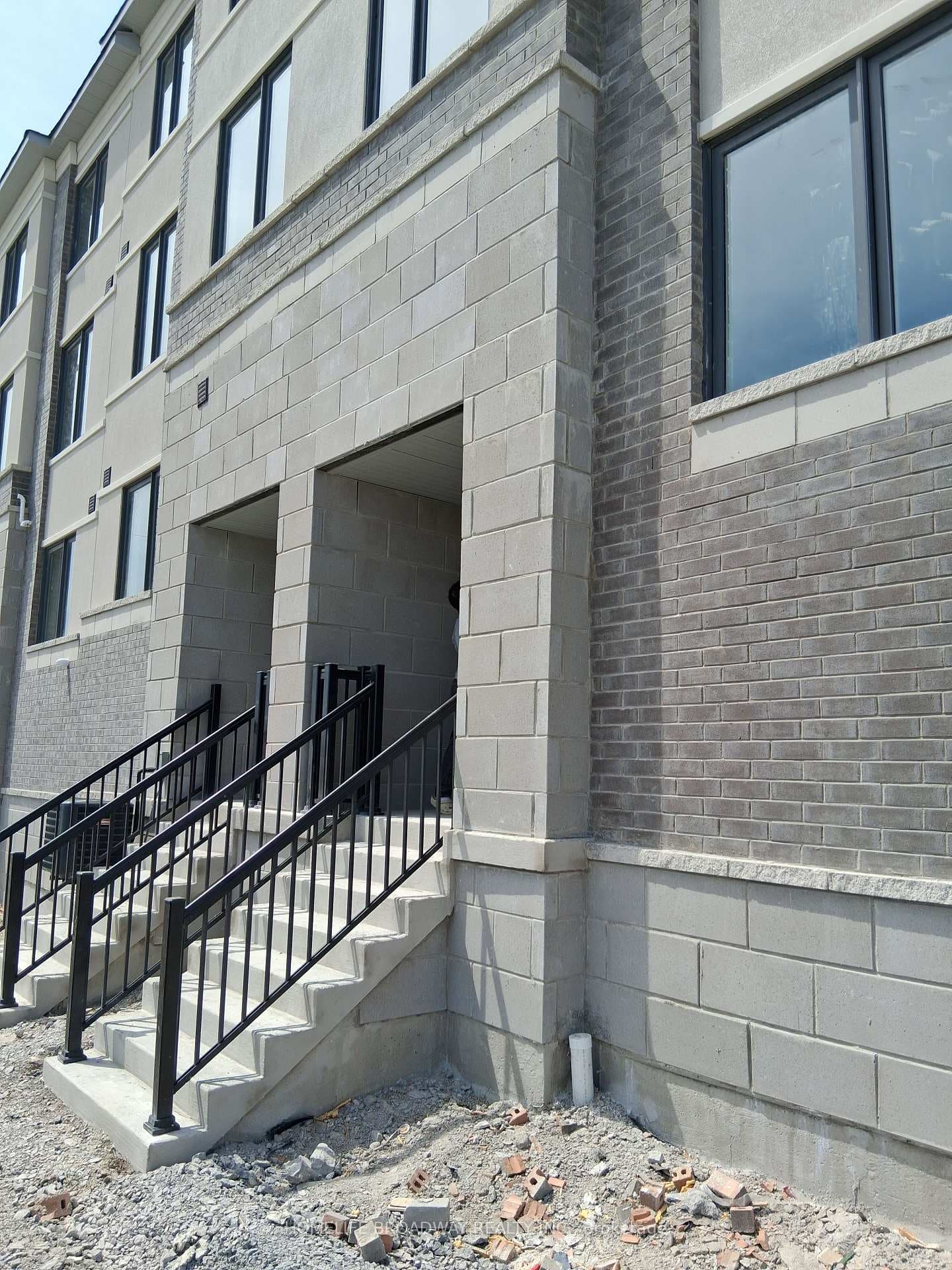 1494 19th Avenue photo 1