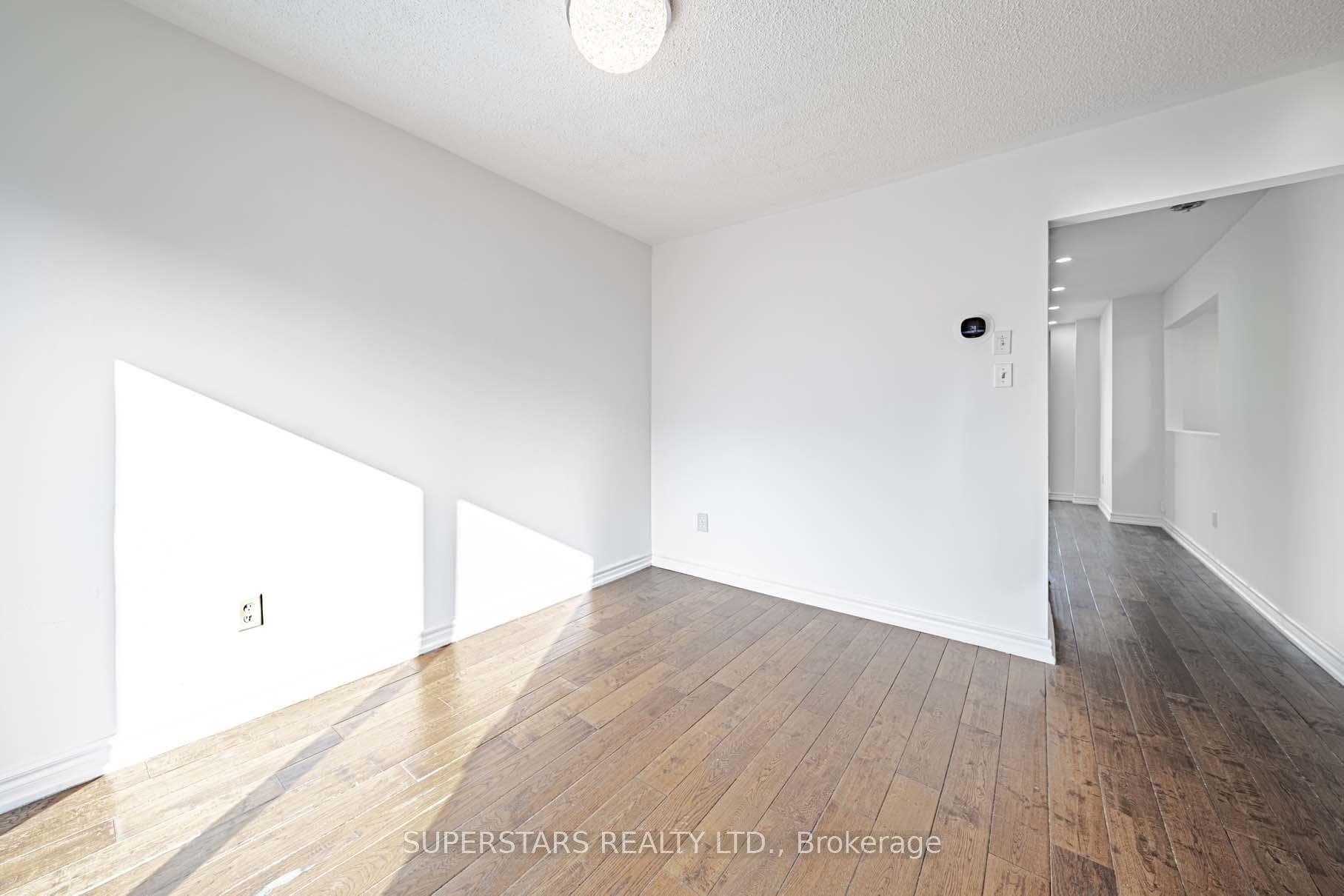 99 Roseheath Drive photo 8