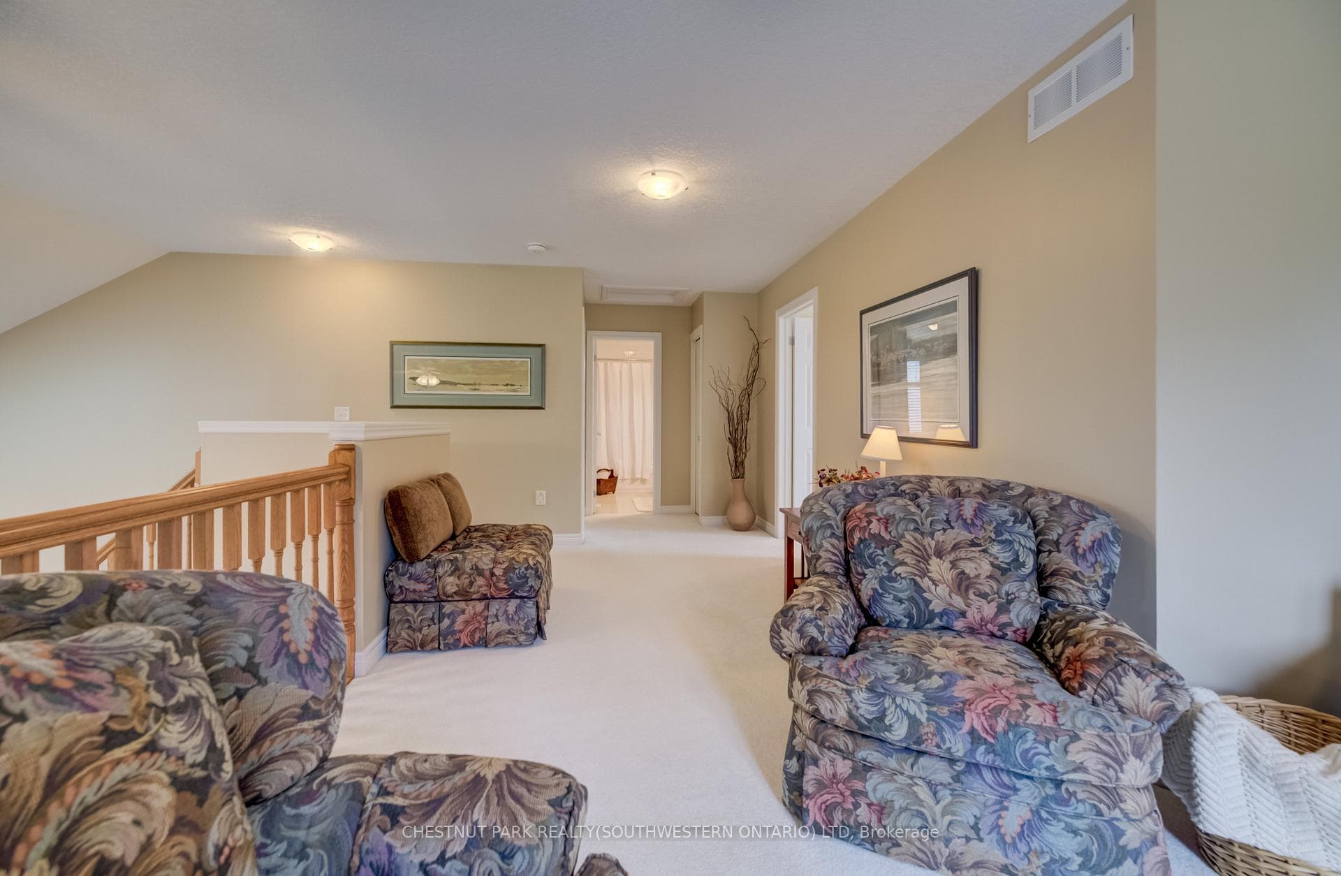 560 Springwater Drive photo 30