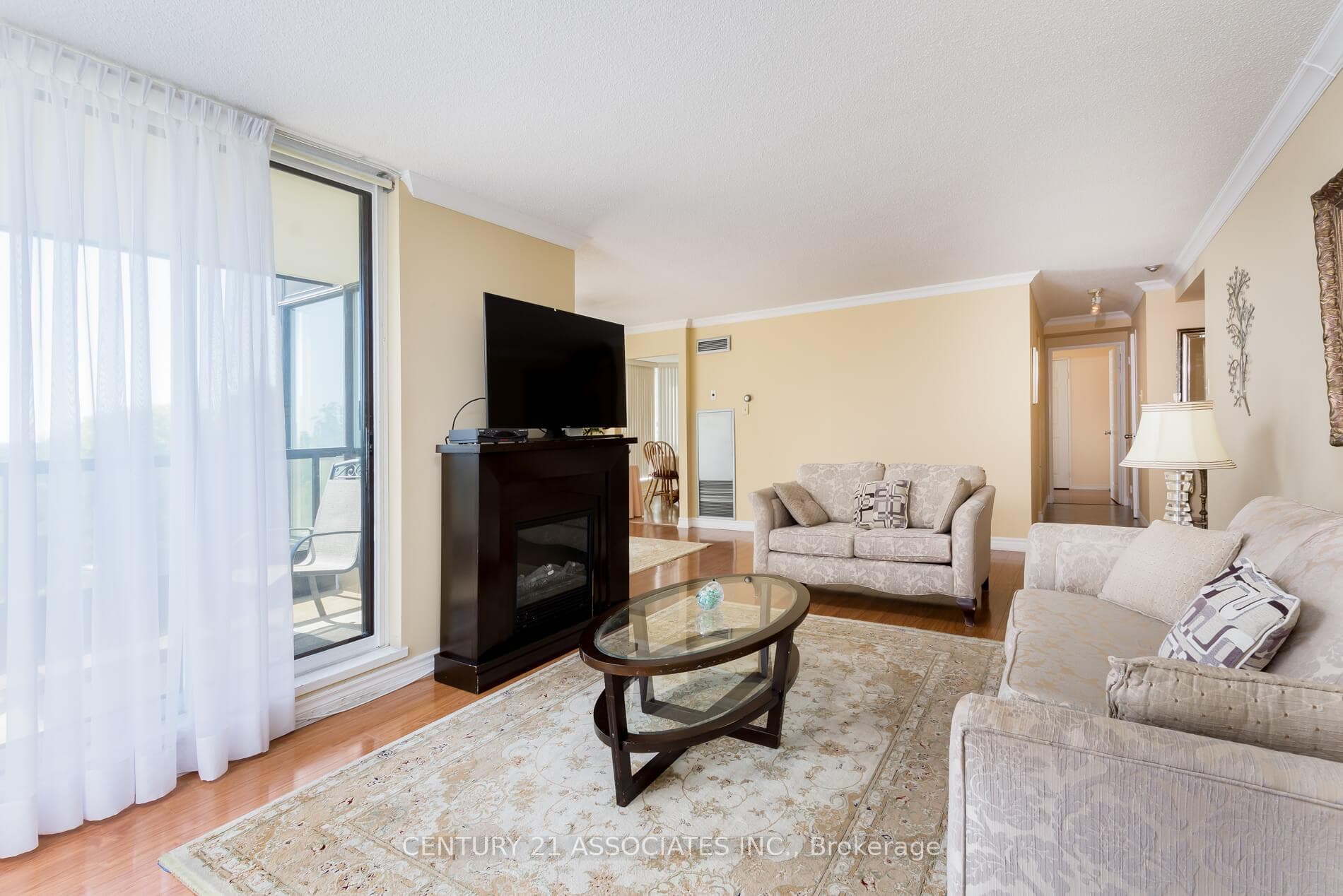 1111 Bough Beeches Boulevard Unit 502 photo 7