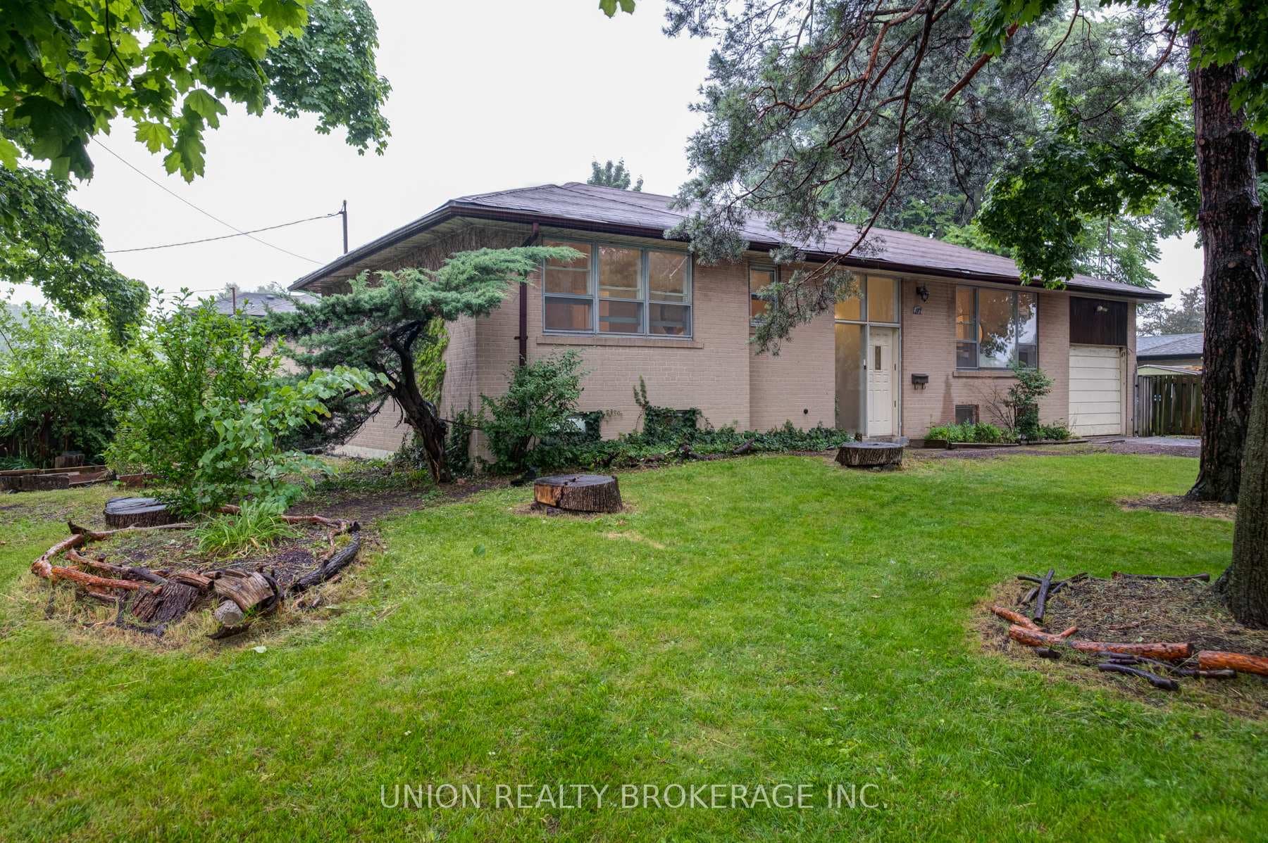 129 Morningside Avenue photo 1