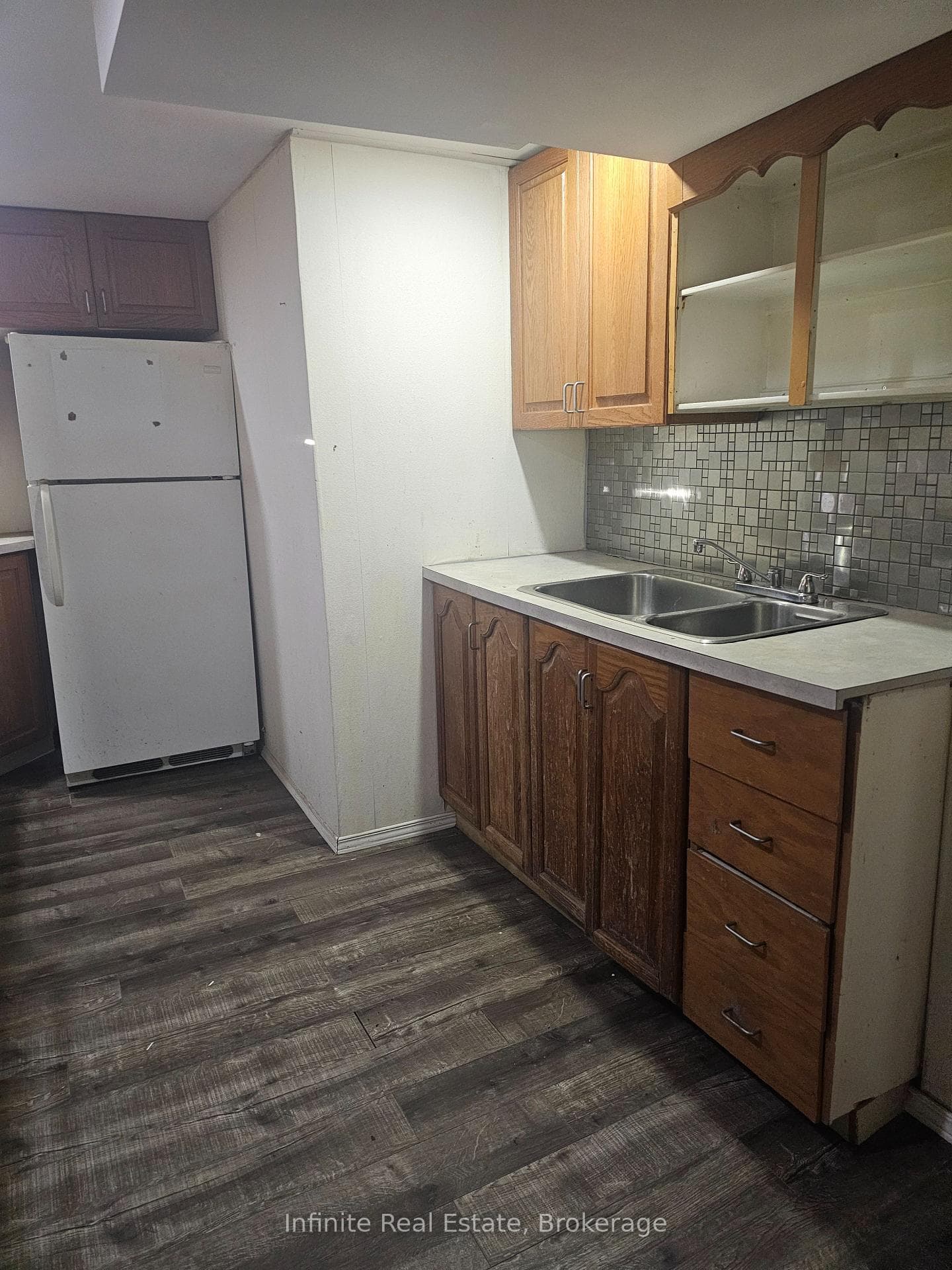 1 Leduc Drive photo 9
