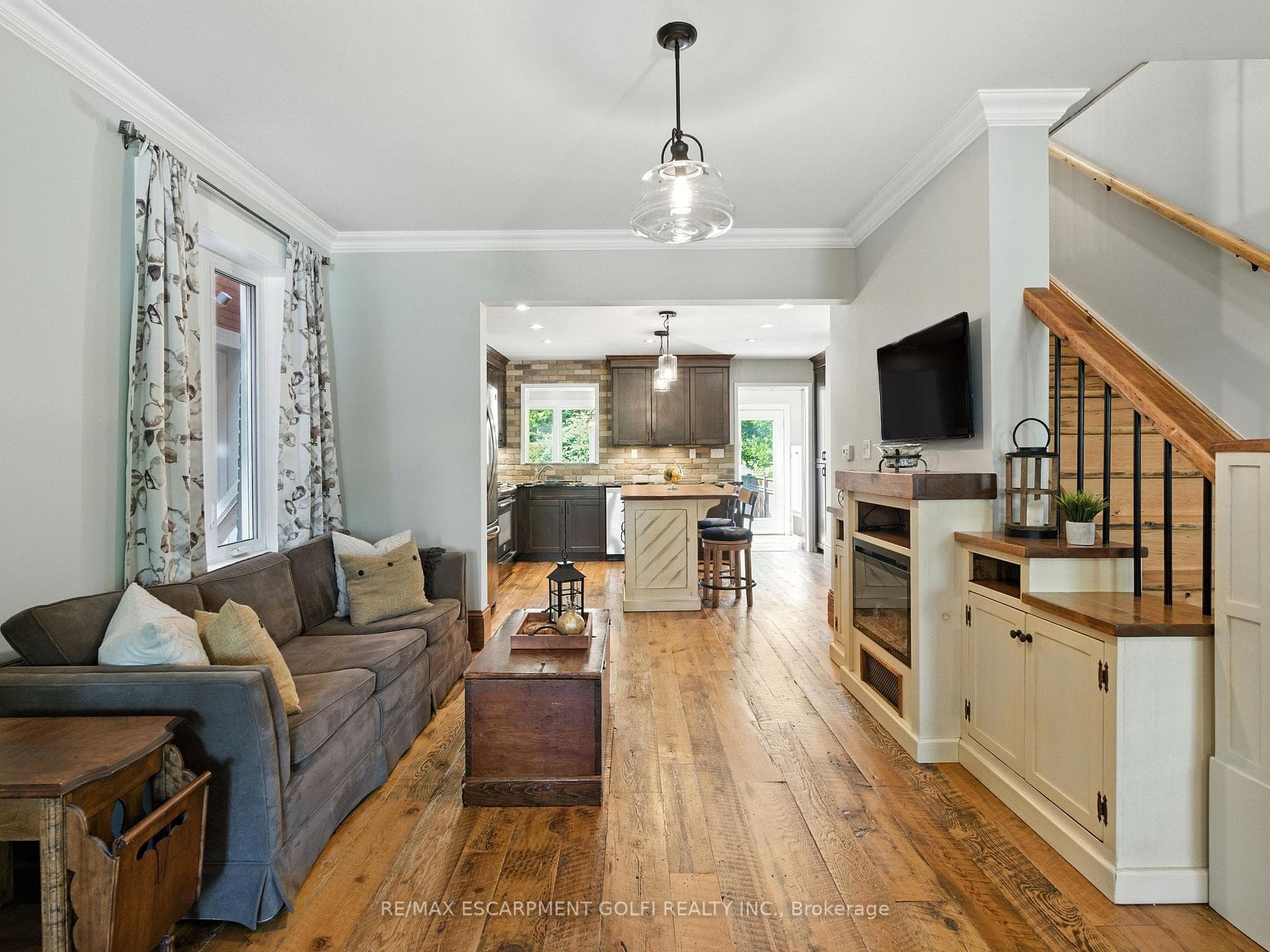 284 Cumberland Avenue photo 6