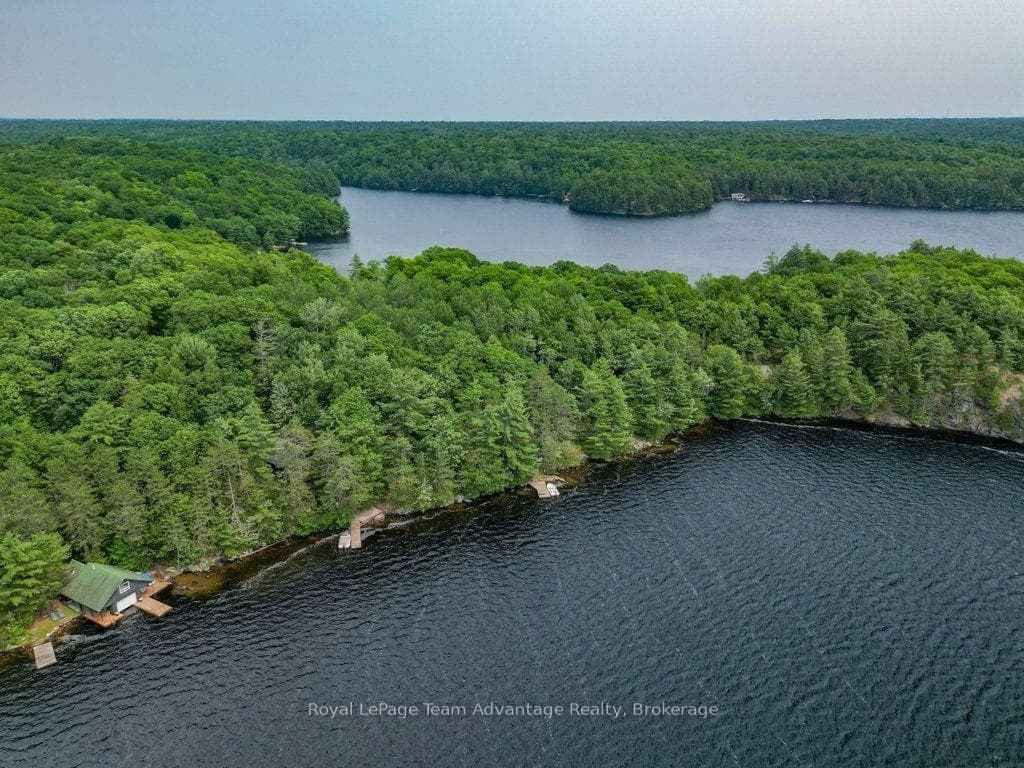 102 Blackstone Lake Water N/A photo 34
