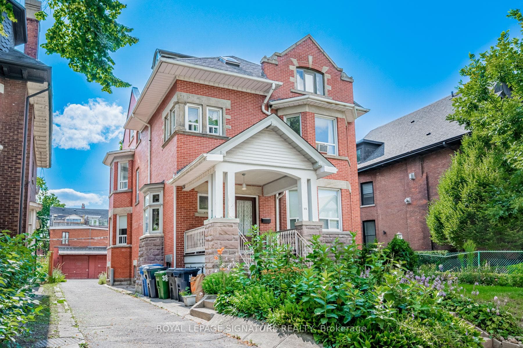 382 Palmerston Boulevard Unit 2A photo 27