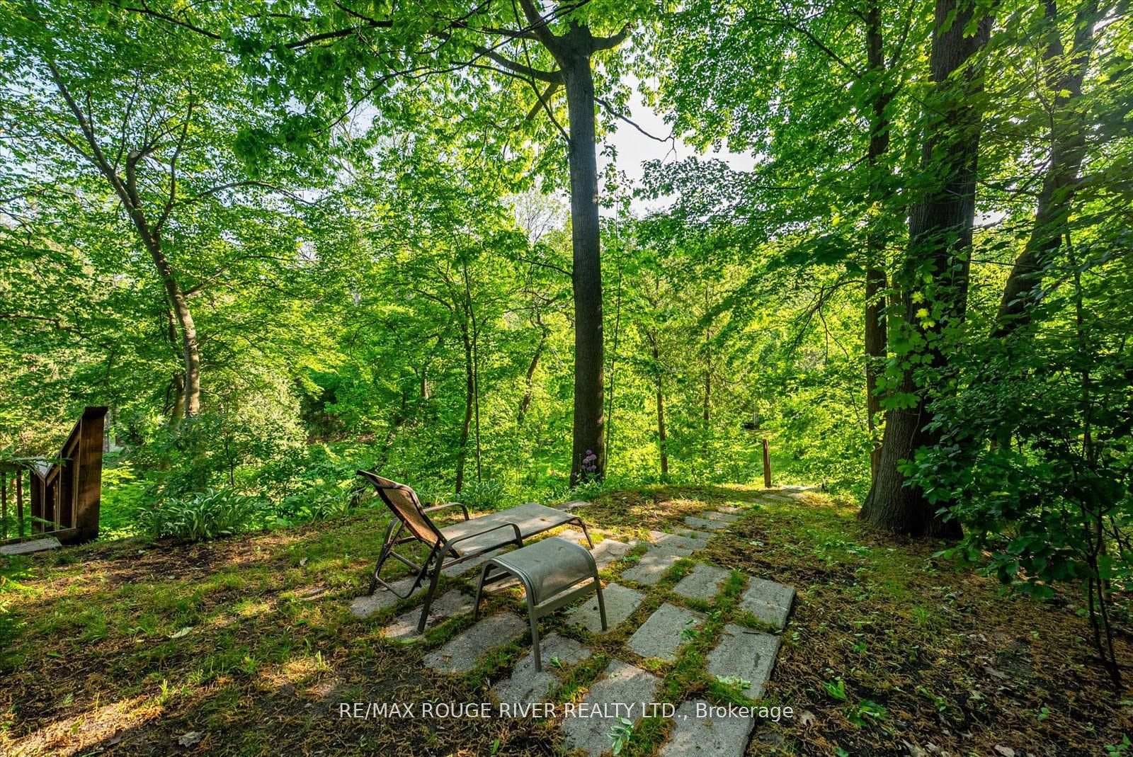 1432 Highbush Trail photo 34