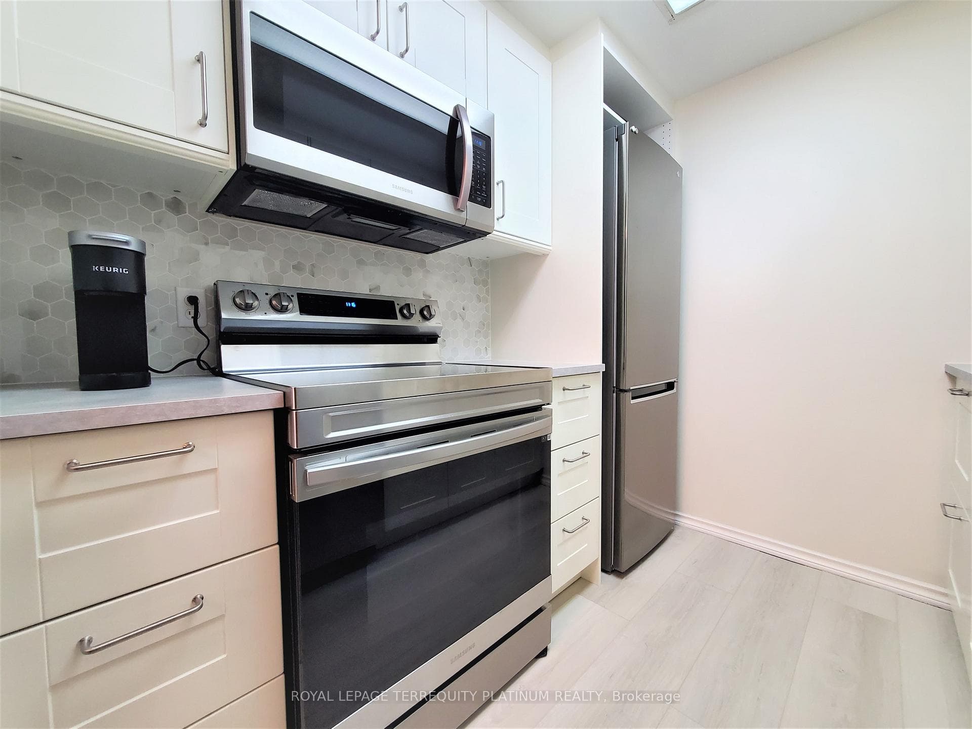 80 Charles Street Unit 406 photo 7