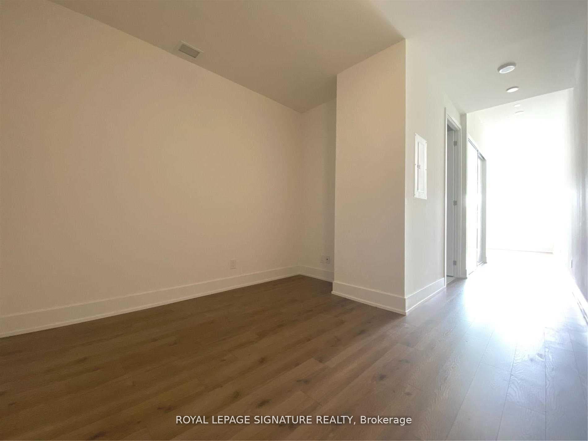 111 St Clair Avenue Unit 312 photo 11