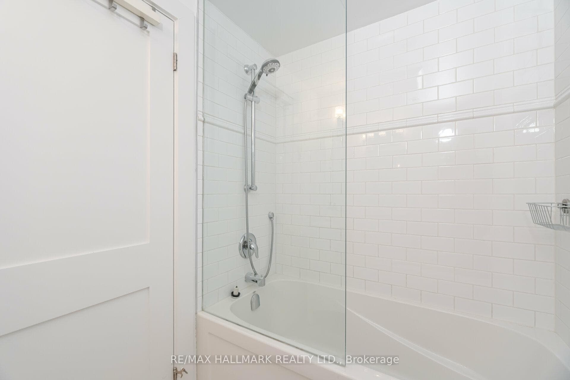 40 Brookmount Road Unit Bsmt photo 16