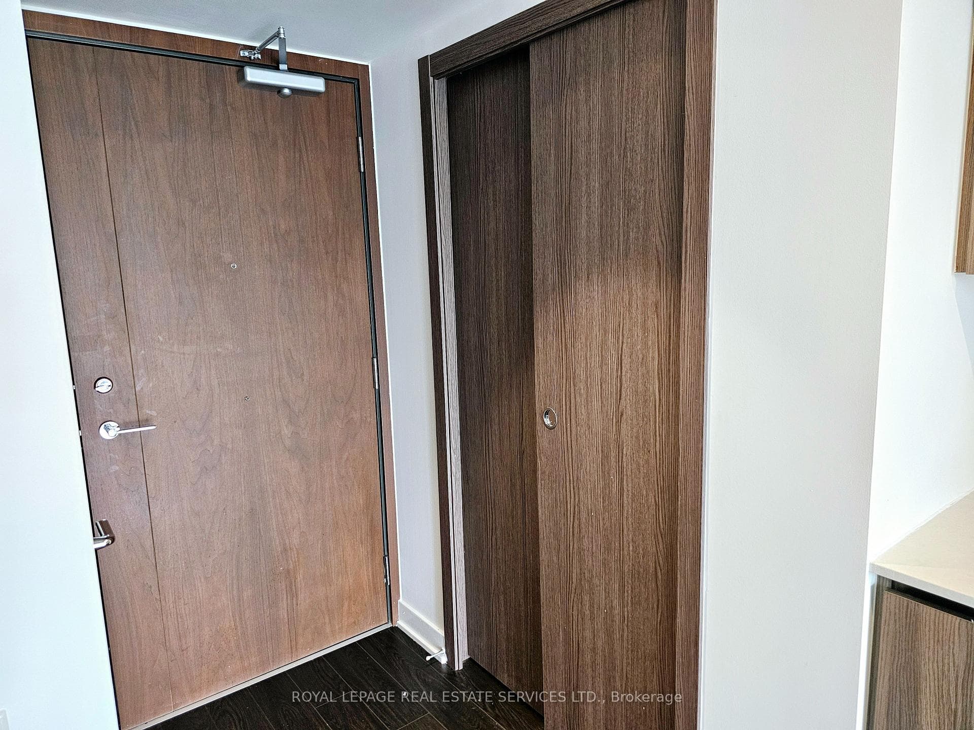 19 Bathurst Street Unit 1106 photo 8