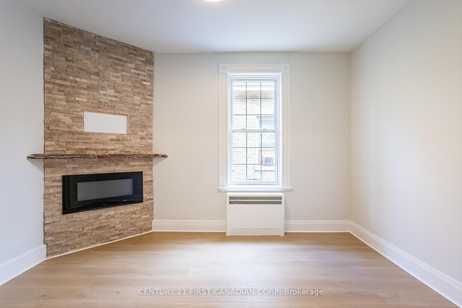 706 Waterloo Street Unit 1 photo 9