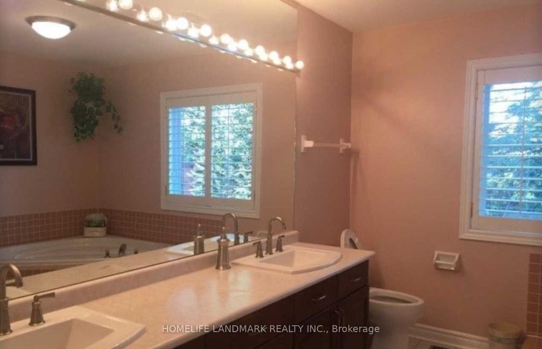 705 Gagnon Place photo 11